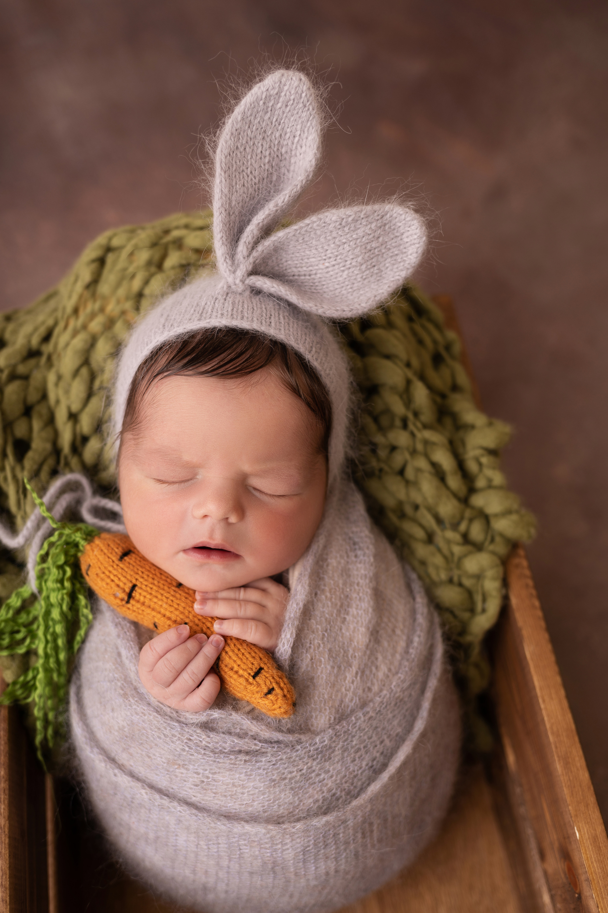 Классическая фотосессия малыша. Фотограф новорожденных малышей в Омске и Омской области Эльвира Камаева