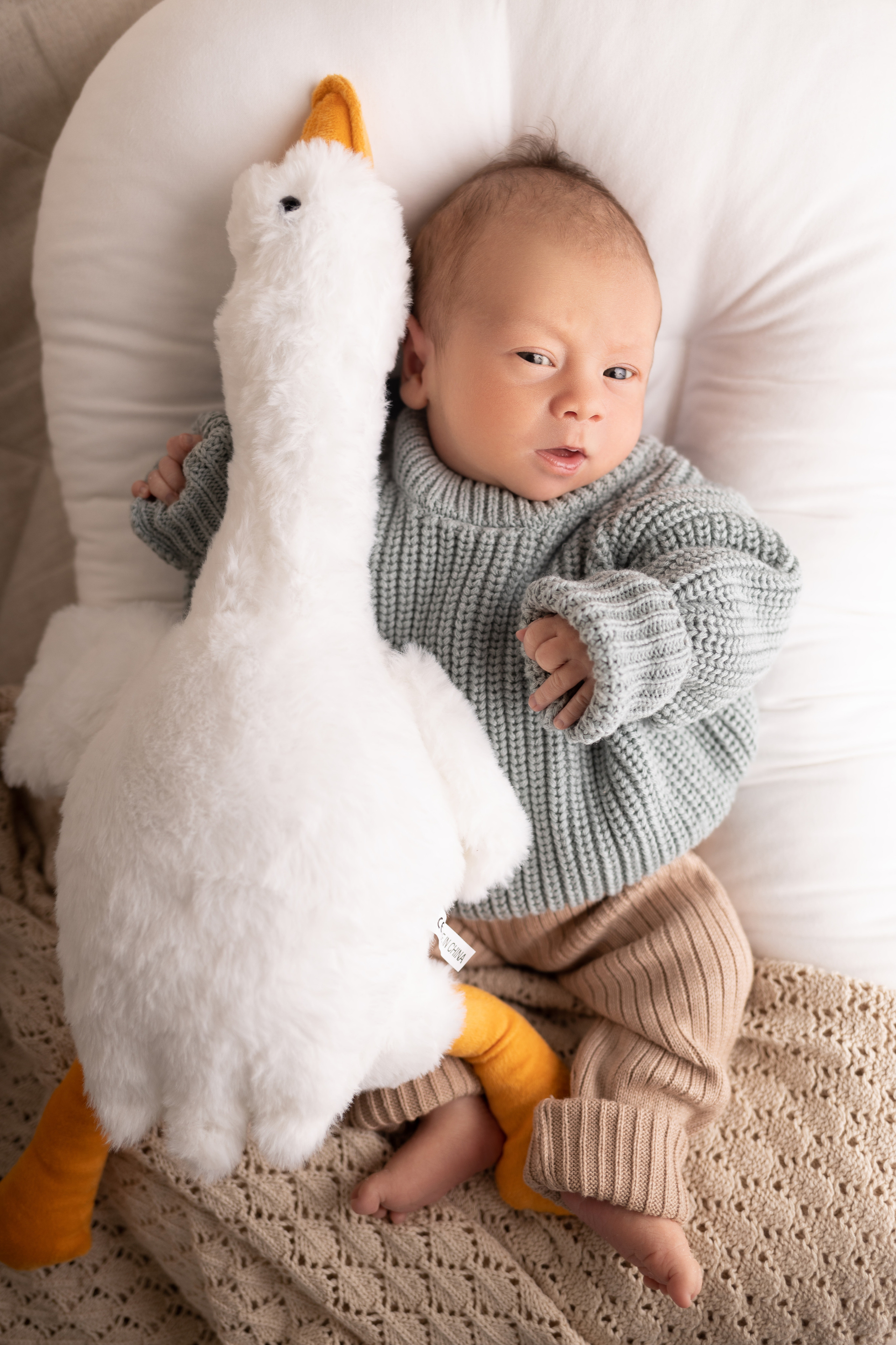 Newborn съемка в стиле Лайф. Фотограф новорожденных малышей в Омске и Омской области Эльвира Камаева