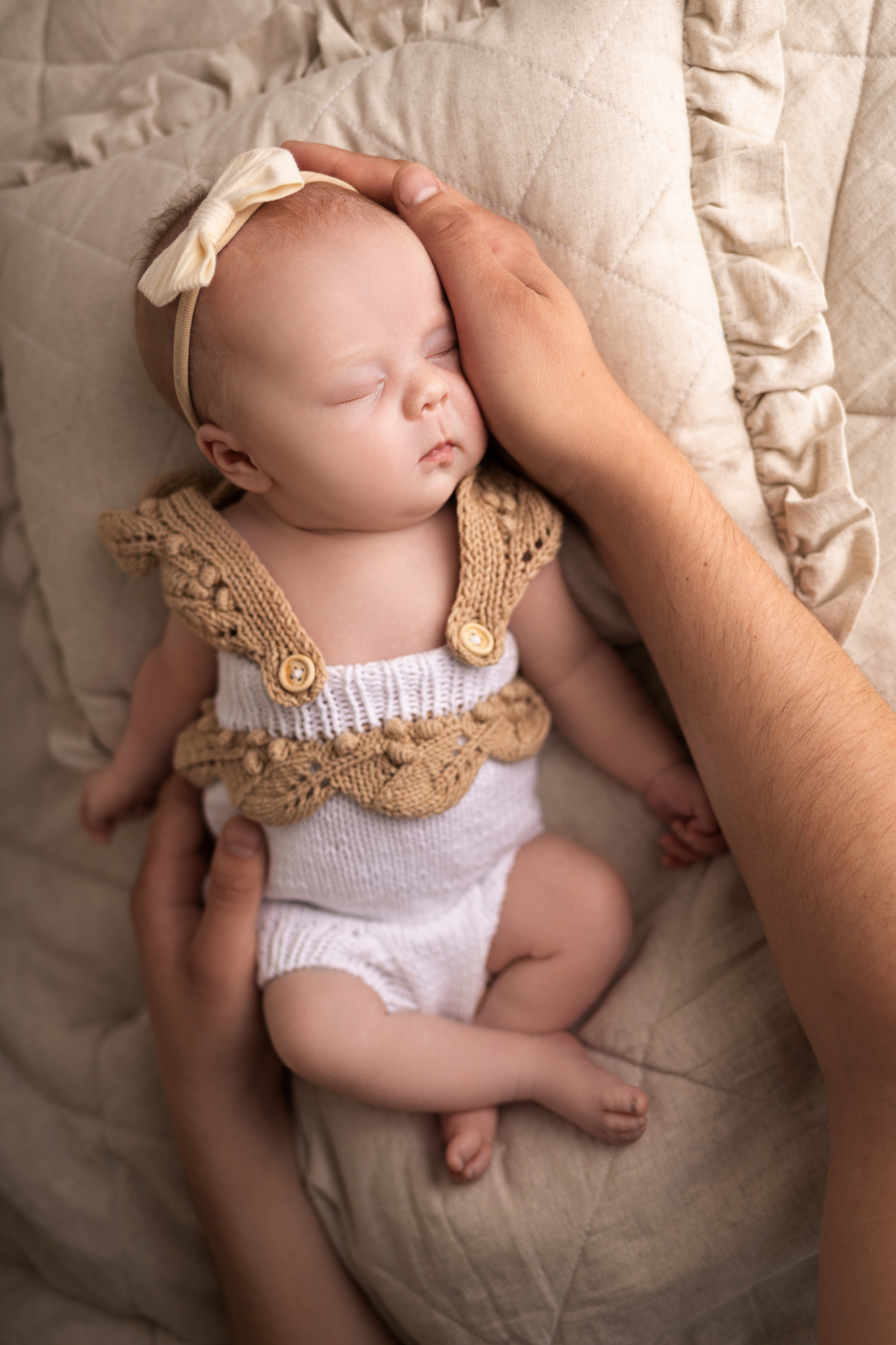 Newborn съемка в стиле Лайф. Фотограф новорожденных малышей в Омске и Омской области Эльвира Камаева