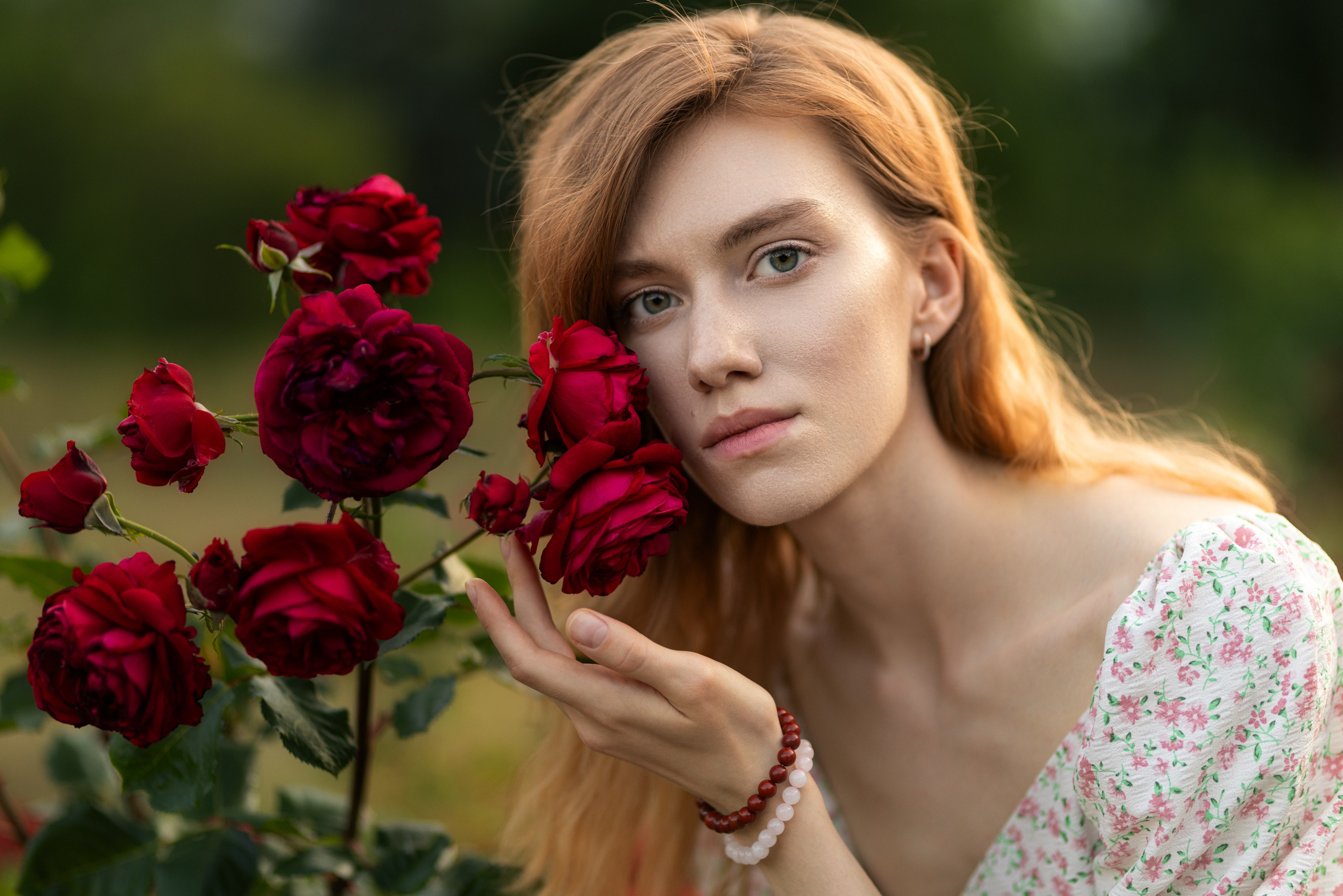 Фотосет с Дарьей в ботаническом саду в формате для «себя». Дмитрий Шульгин, портретный фотограф в Воронеже