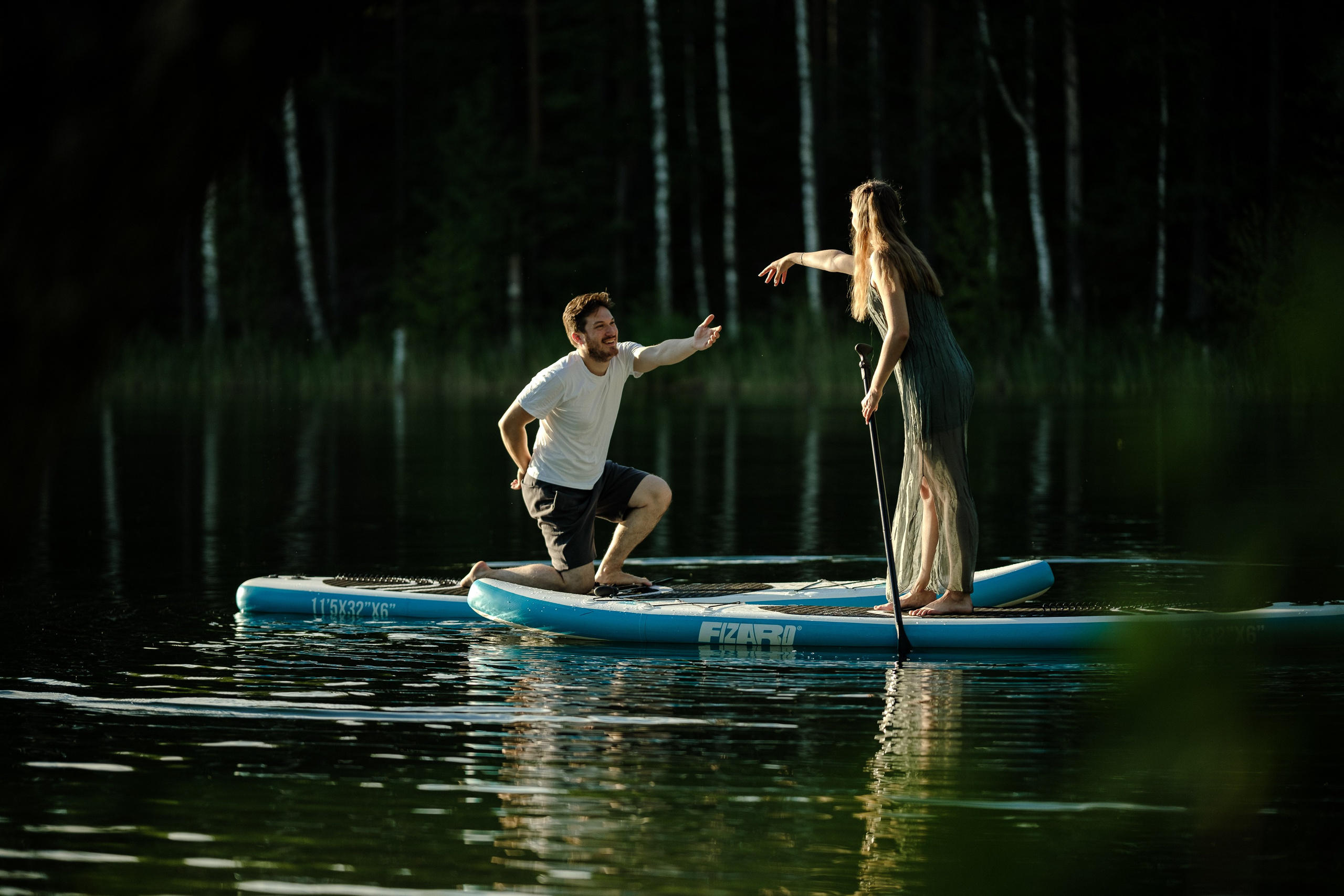 Петя и Лина, на сапах. Интерьерный фотограф и видеограф в Санкт-Петербурге Вадим Балбашевский