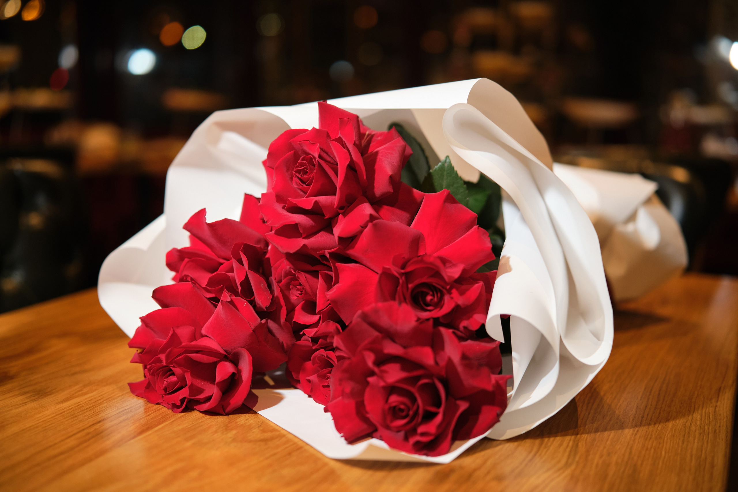 День рождения Наталии в гастропабе Особняк. Репортажный фотограф Дмитрий Литвинский. Минск, Беларусь, мир