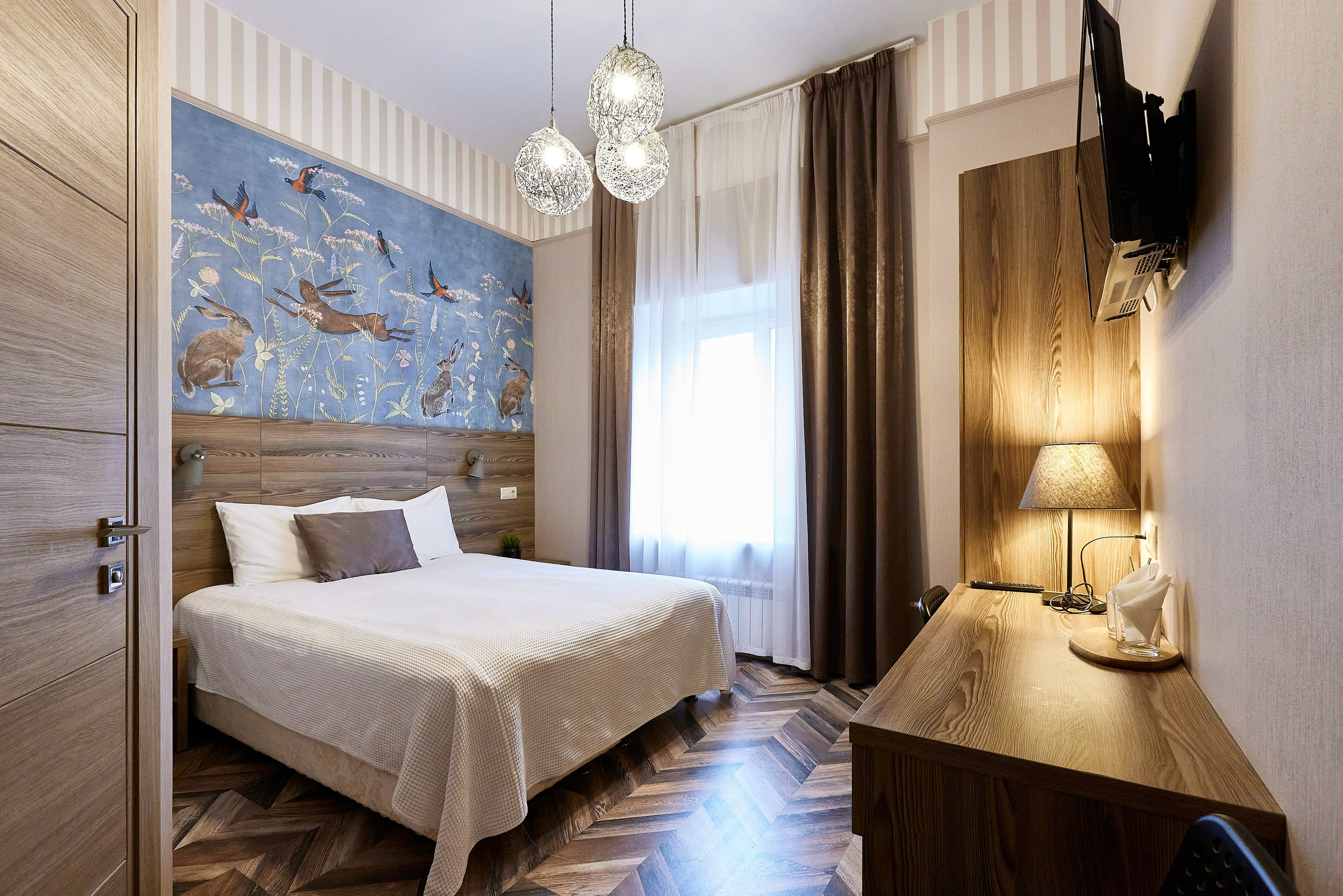 Гостиница Критик отдыхает на Рубинштейна. Фотограф Анастасия Леонтьева Санкт-Петербург