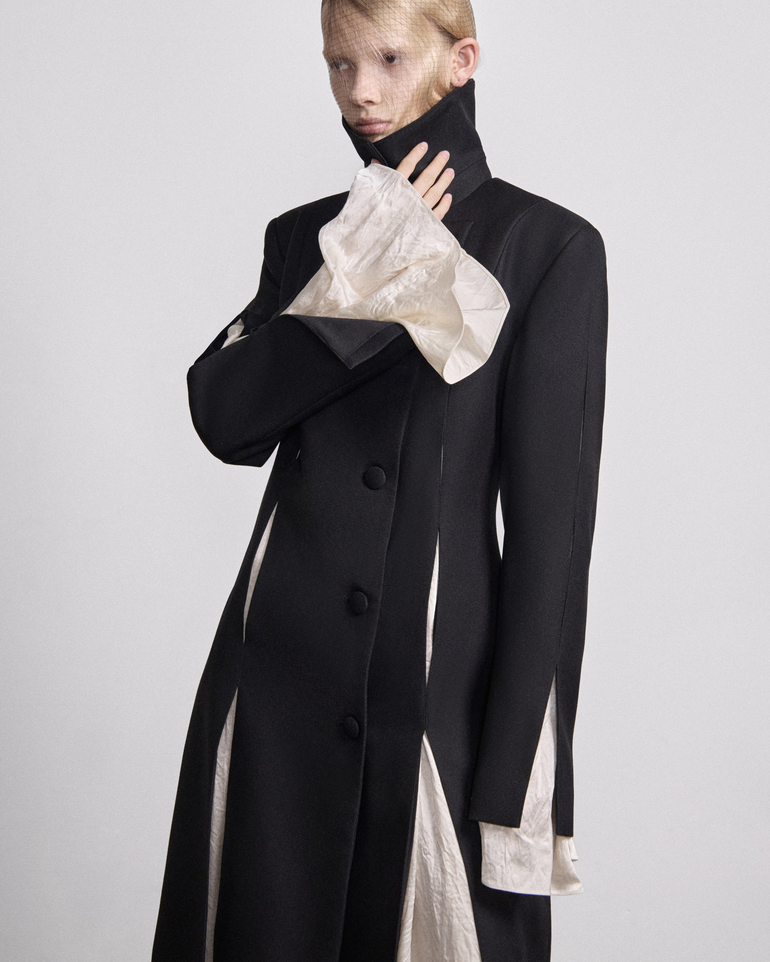 Sorelle Era. Фотограф и видеограф для брендов в Москве