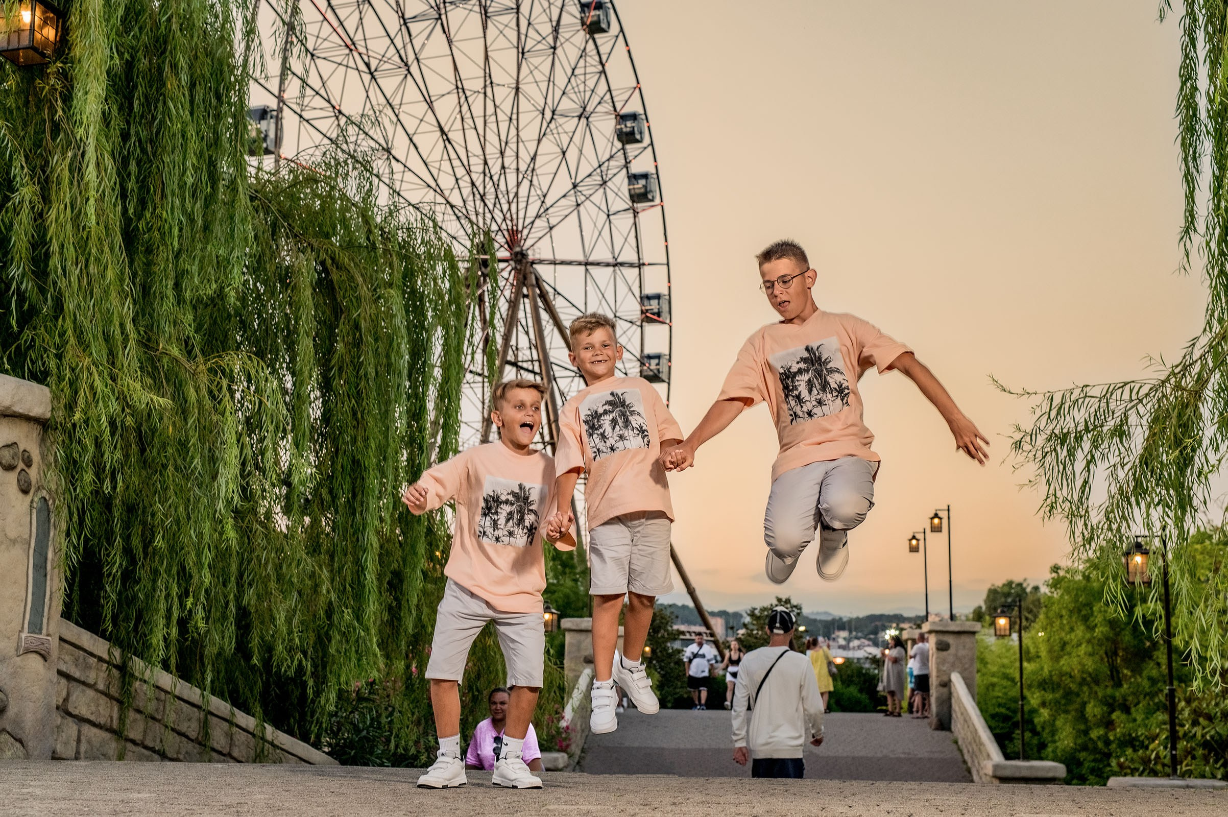 Семейные веселые фото в Сочи