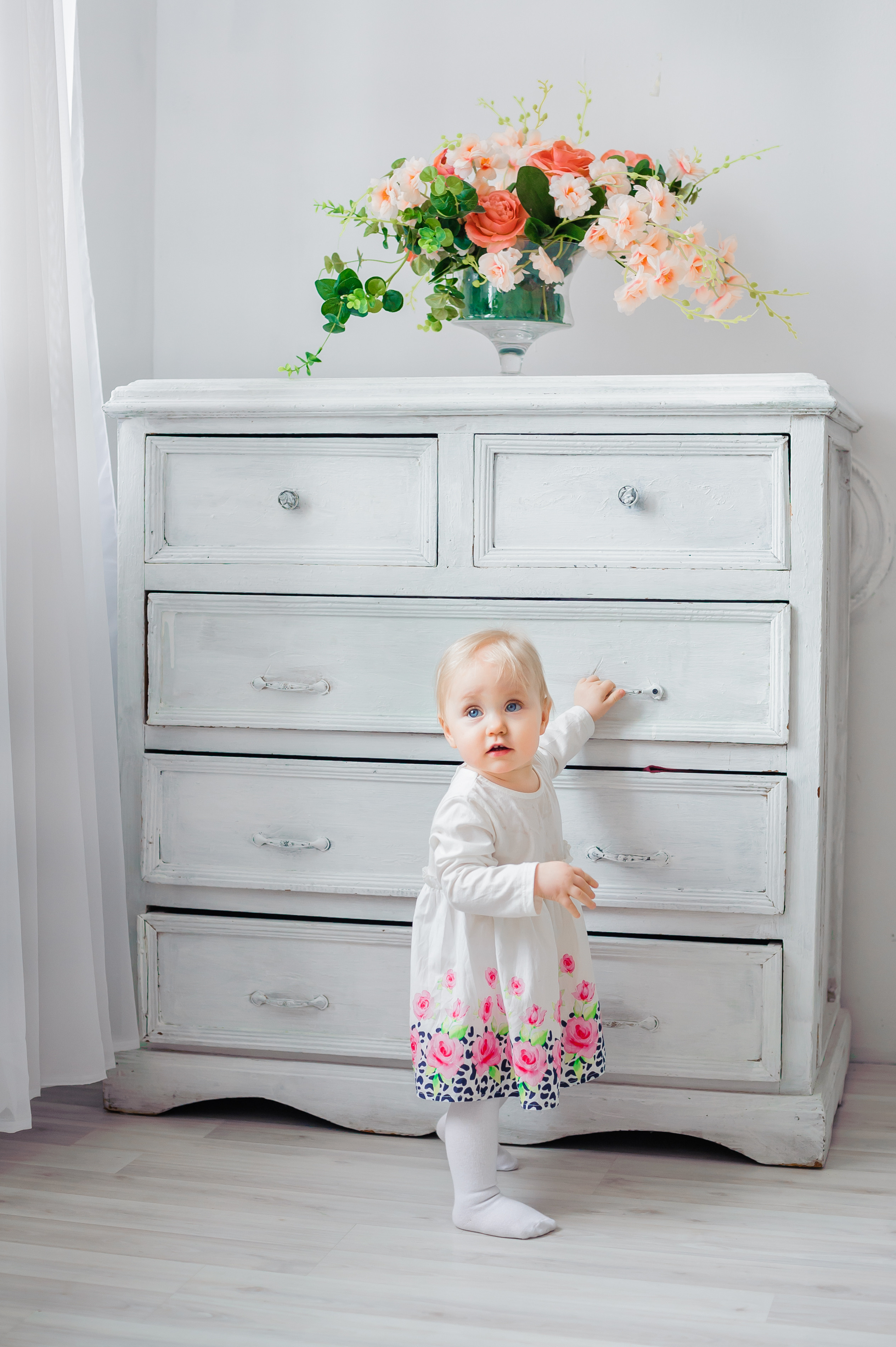 Детский и семейный фотограф в Рязани Валя Лялина. Фотограф новорождённых в Рязани, фотосъемка выписки из роддома, крещен