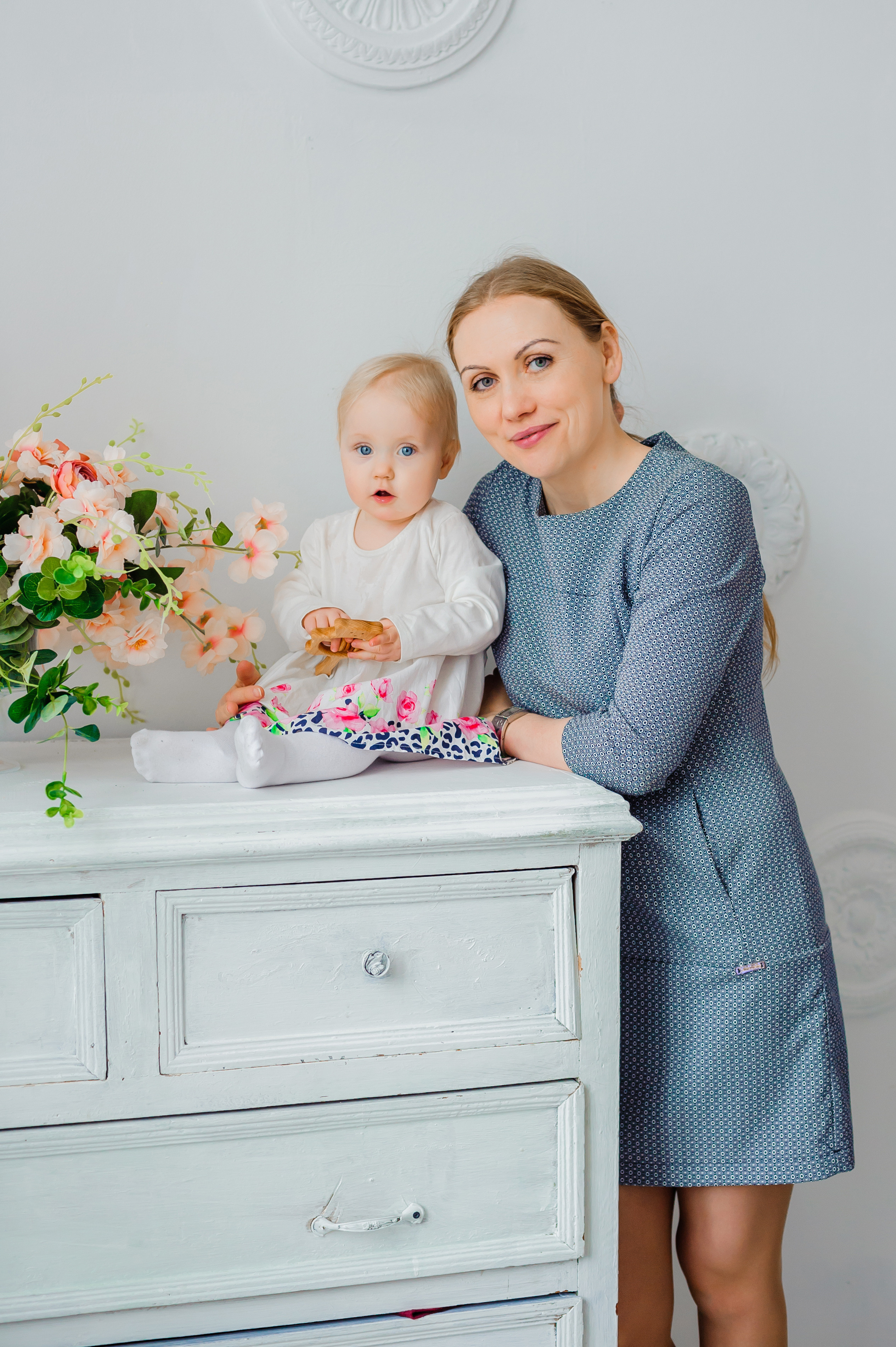 Детский и семейный фотограф в Рязани Валя Лялина. Фотограф новорождённых в Рязани, фотосъемка выписки из роддома, крещен