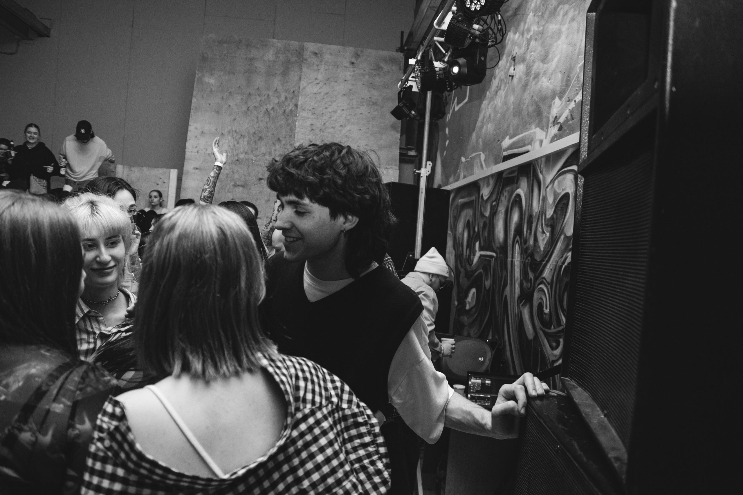 Тусовки. Фотограф Егор Огородов