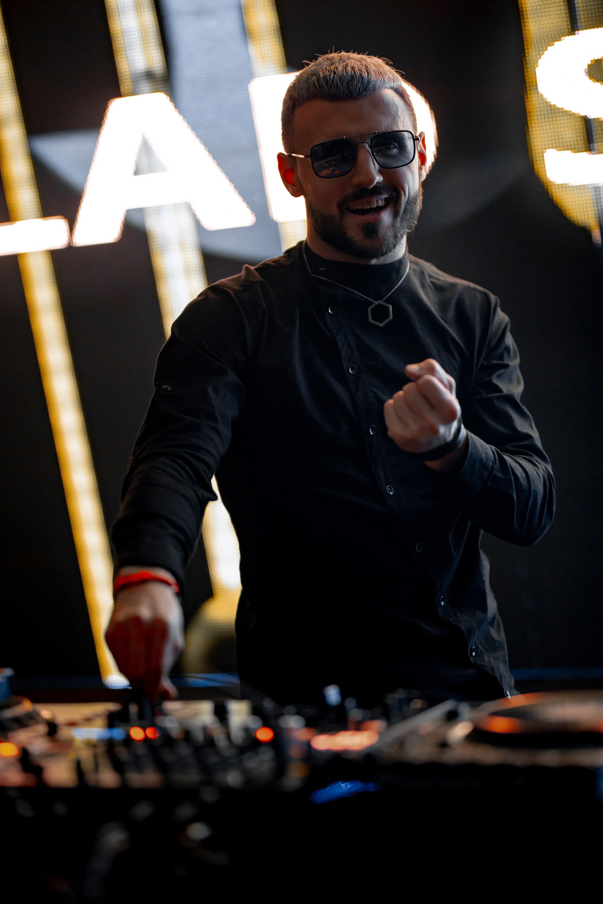 Концерт Andro в La Villa. Главная