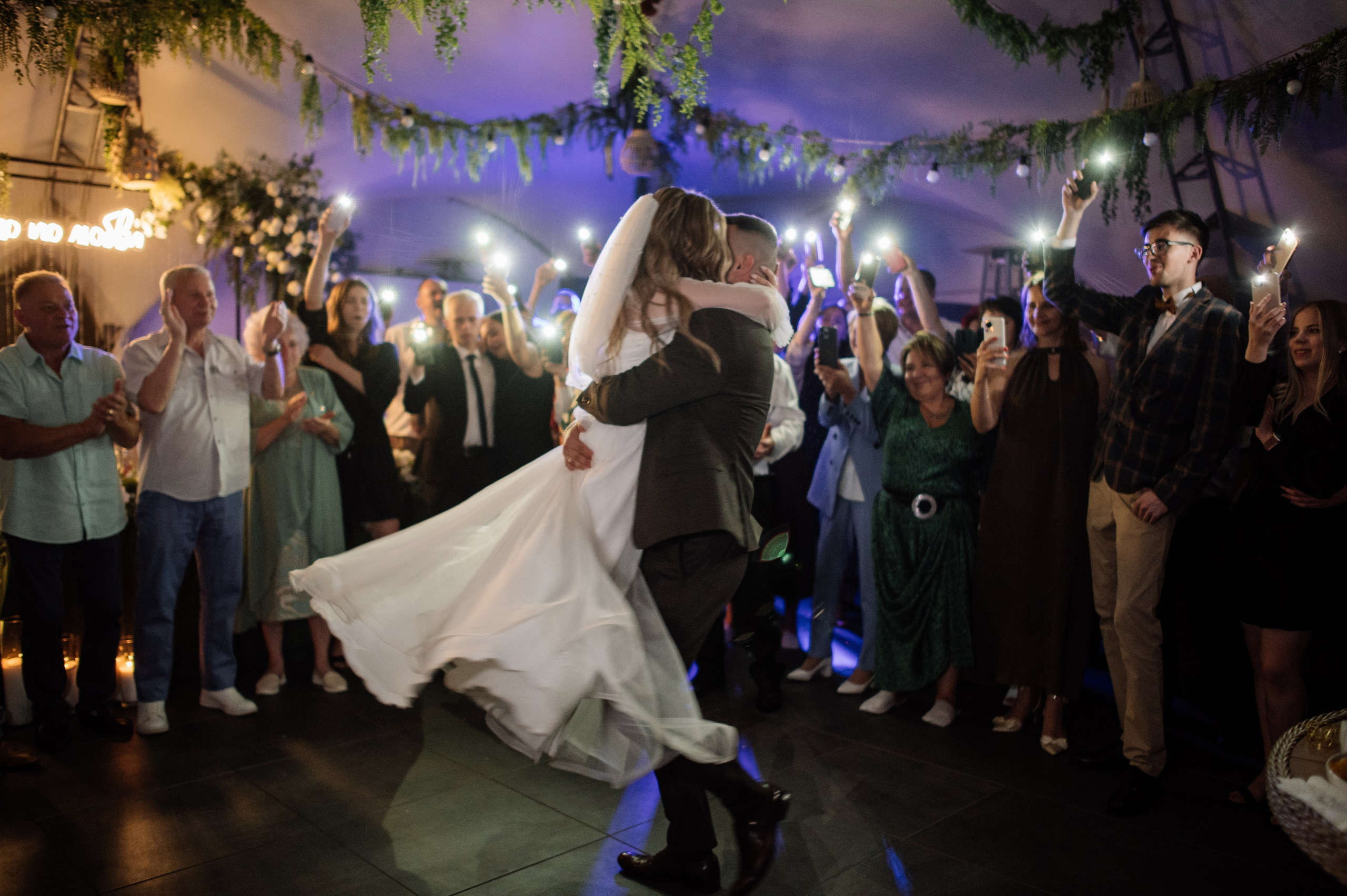 Свадебная фотосессия в Брянске, ресторан «Инжир». Свадебный и репортажный фотограф видеограф Брянск/Москва