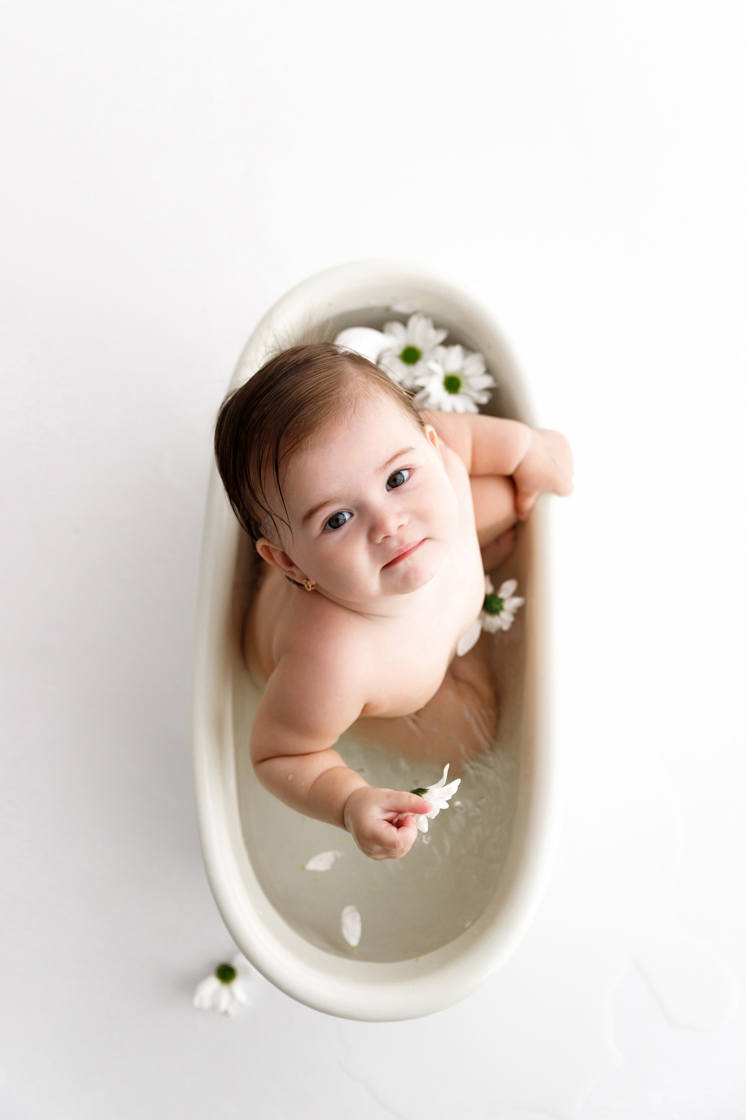 Годик Алисе. Фотограф новорожденных Славянск-на-Кубани Куцевольская Екатерина