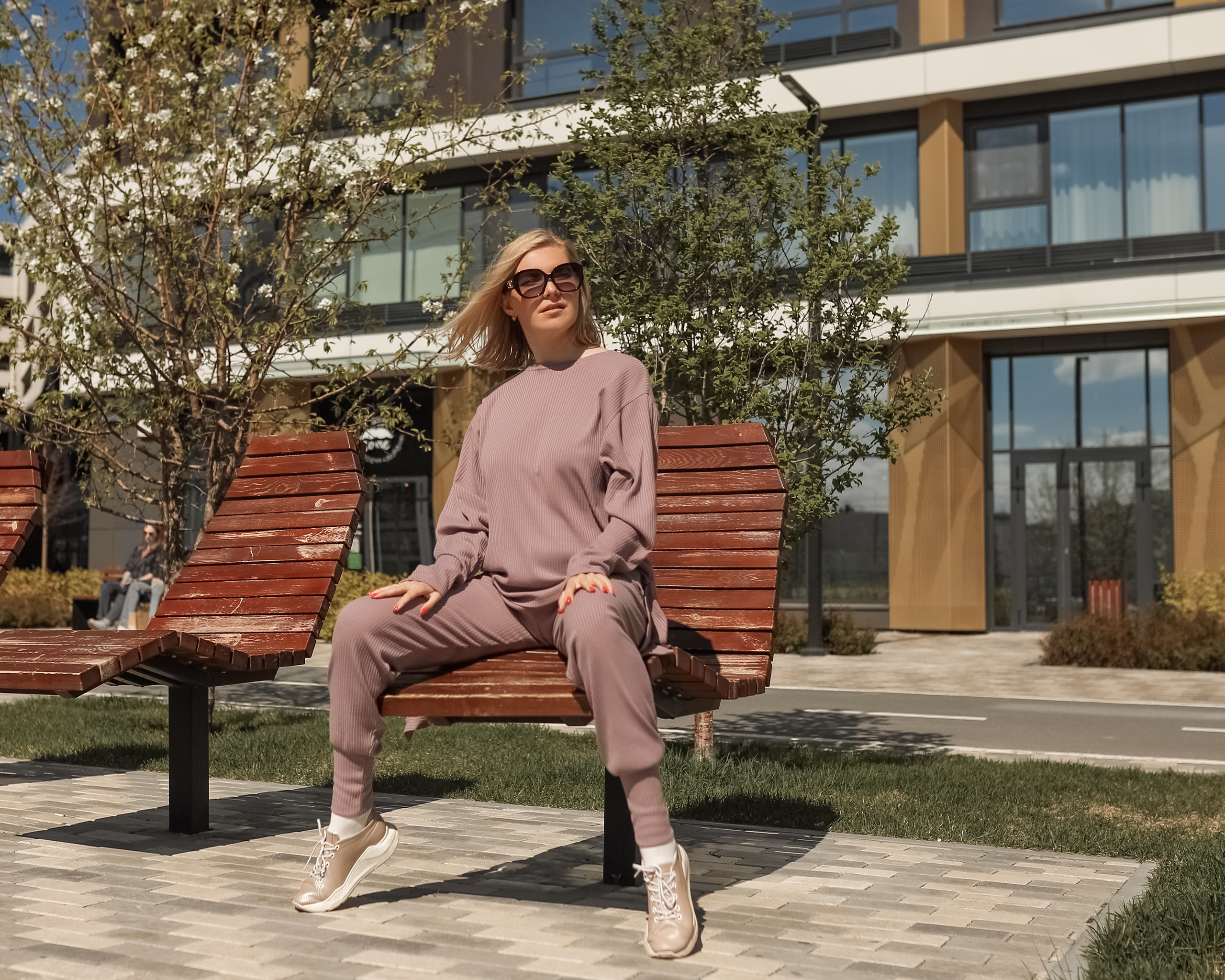 Фотопрогулка с Олей в Клевер парк. Фотограф Екатеринбург Московкина Юлия