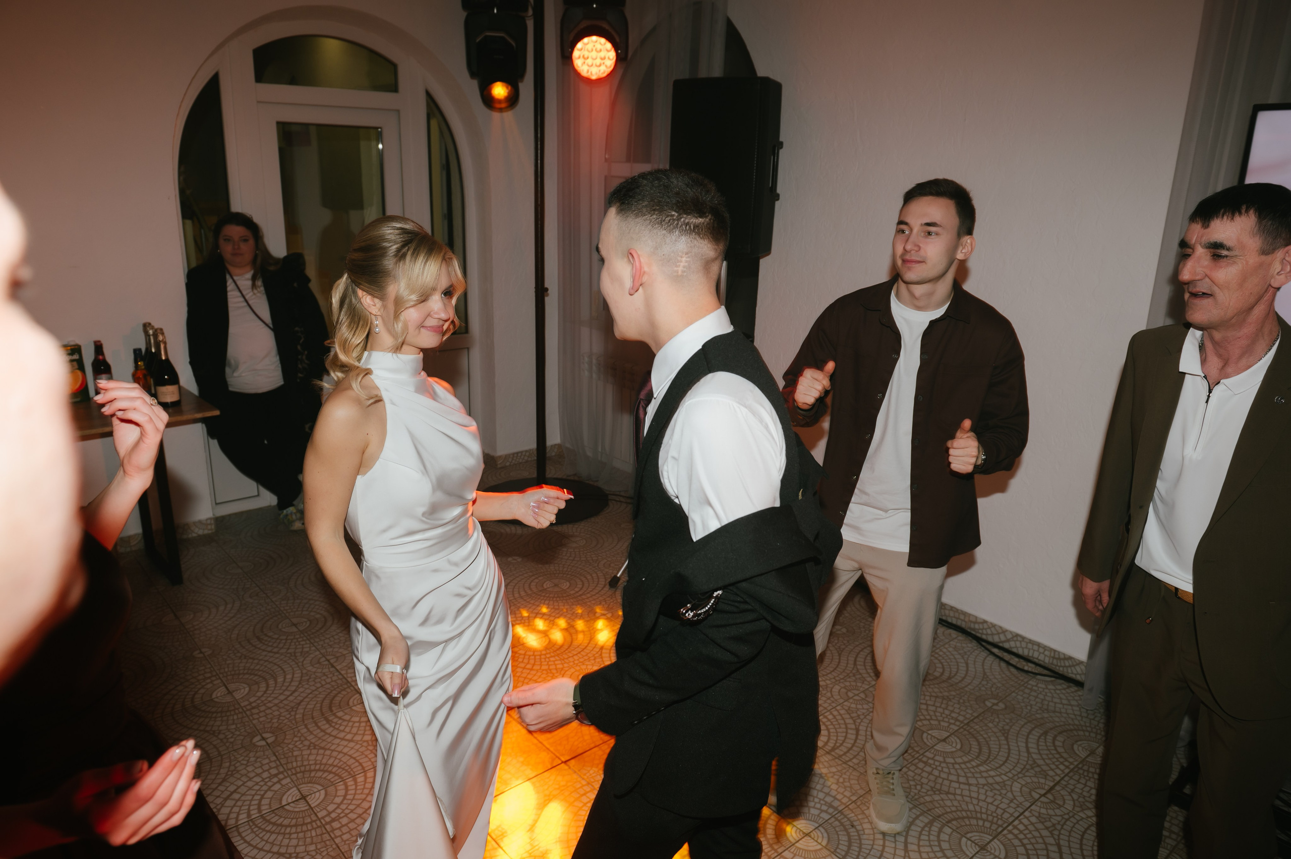 20.02.26. Свадебный, женский, семейный фотограф в Севастополе Юлия Мошенко