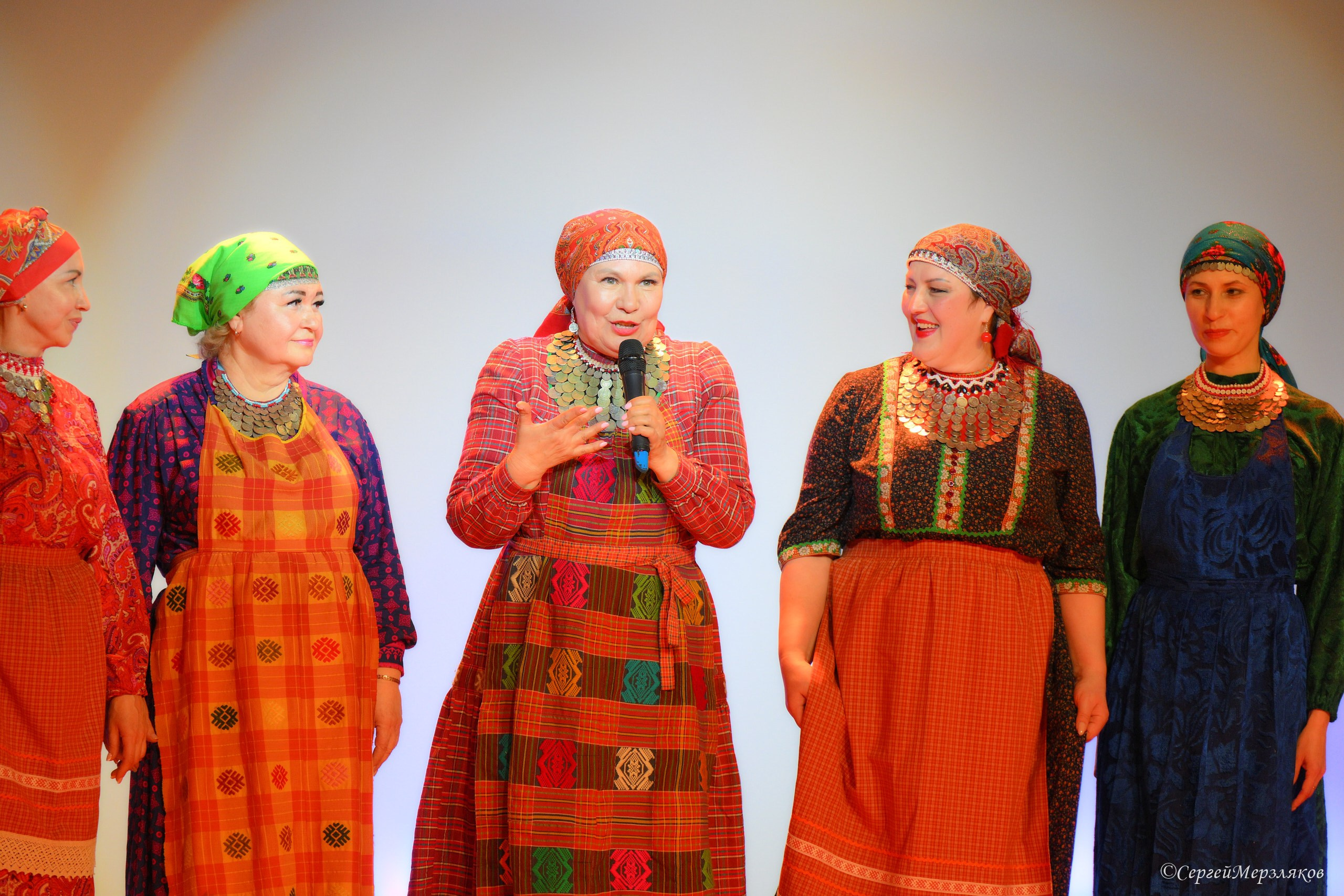 Концерт Марии Толстухиной. Ижевск 07.04.2024 ДК Строитель. Спортивный репортажный фотограф в Ижевске Сергей Мерзляков