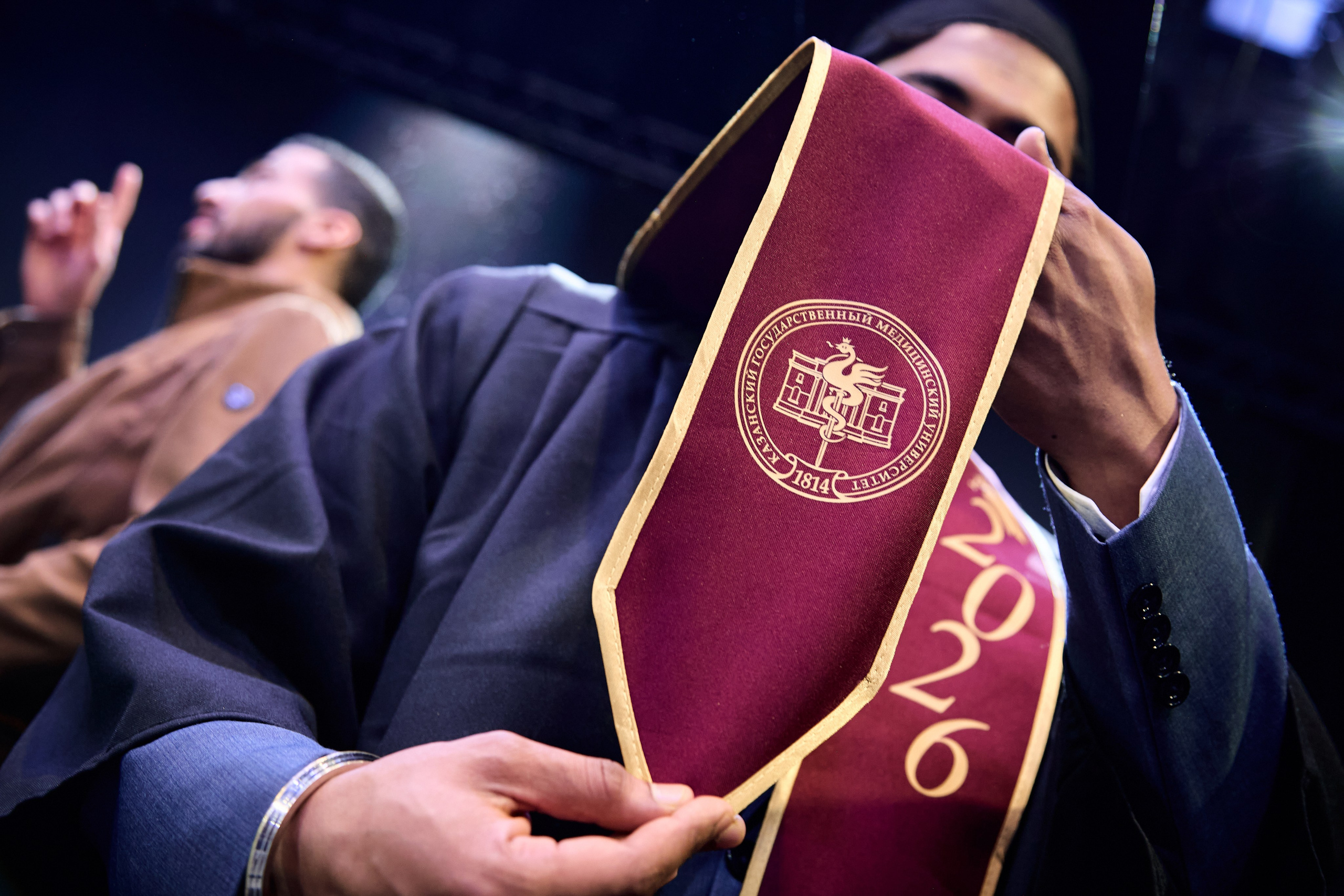 Выпускной КГМУ / Graduation 2026. Репортажный и портретный фотограф Казань / Горячих Полина