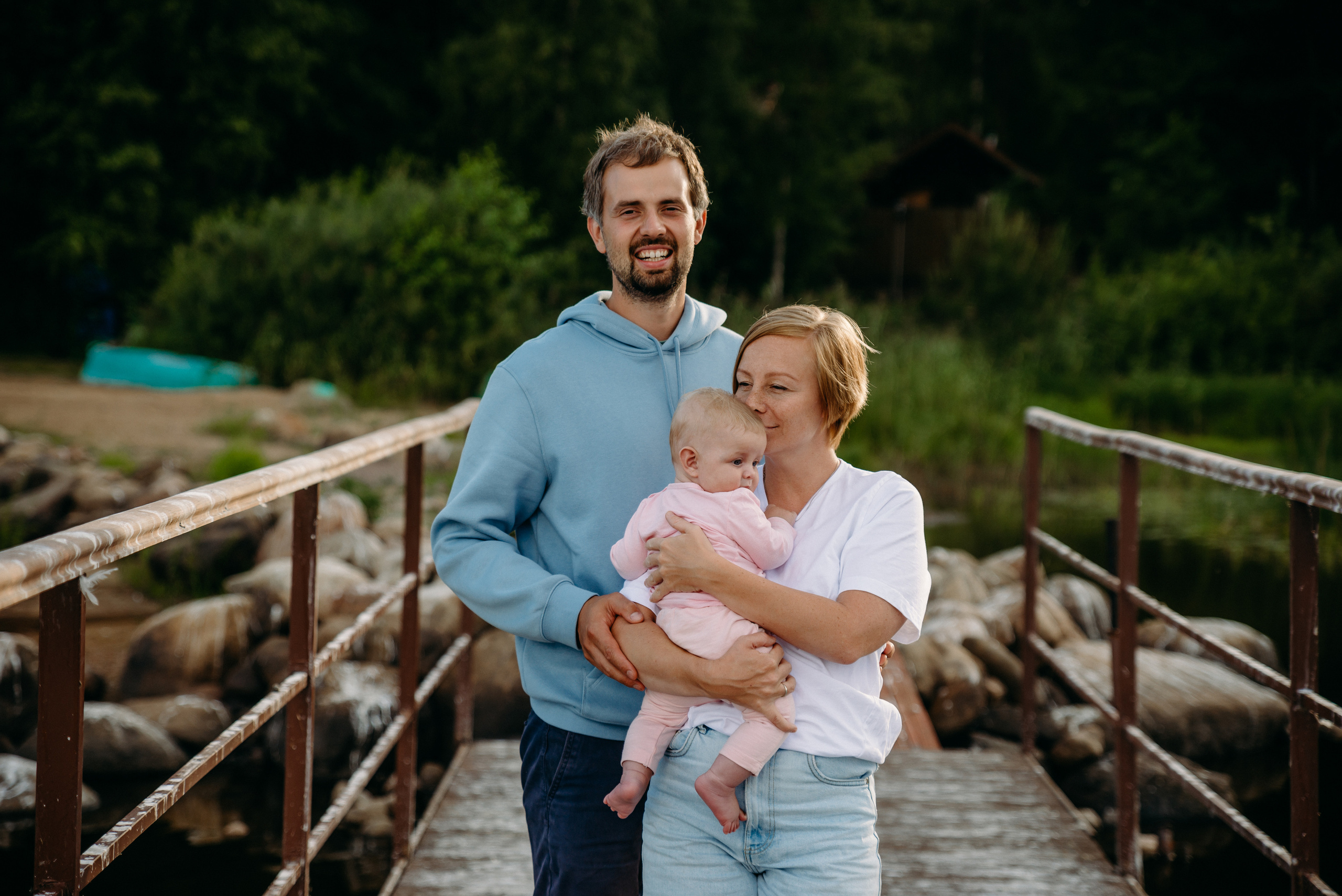 Семейная фотосессия на даче. Семейный и детский фотограф в Санкт-Петербурге Маша Бичан