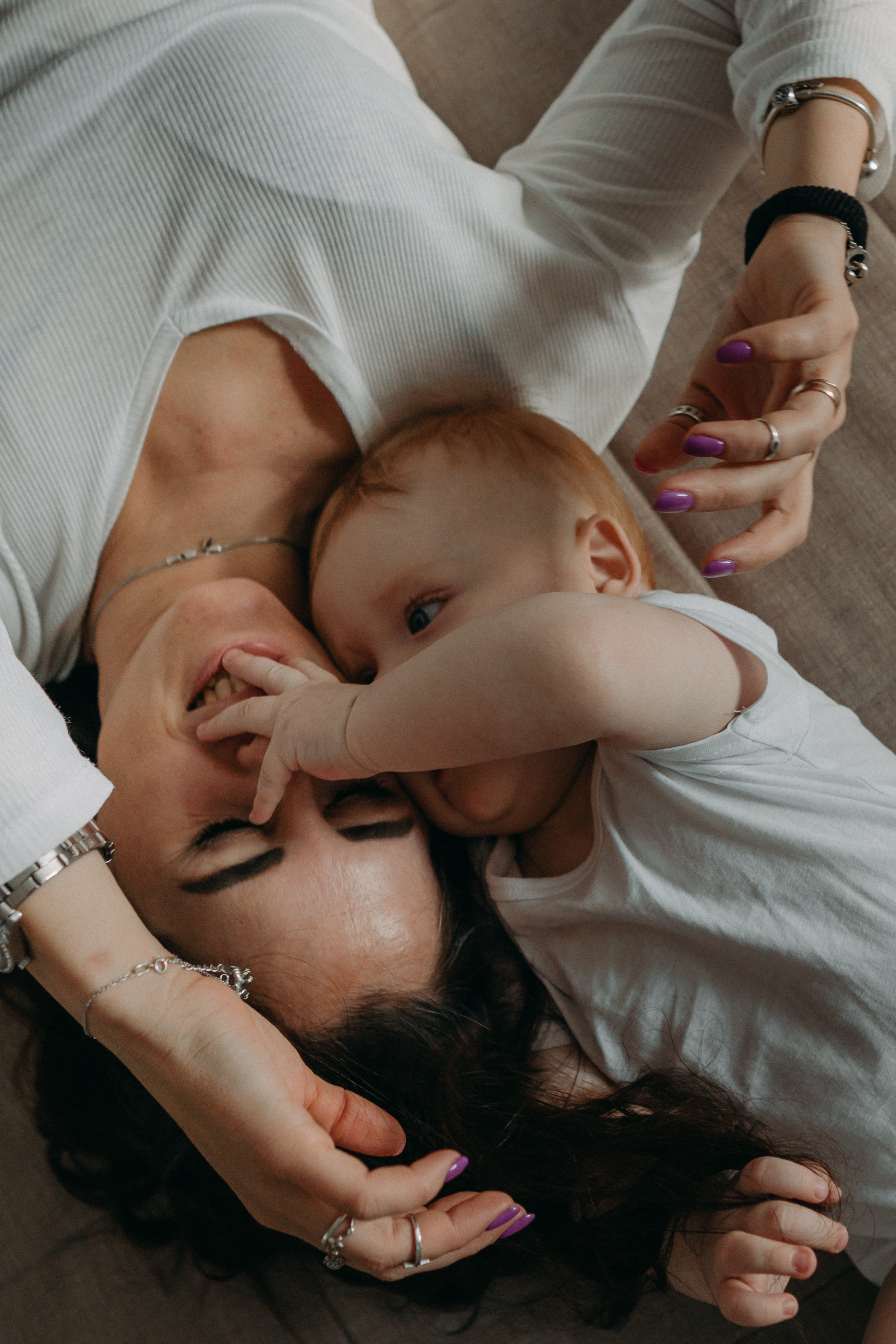 Семейная фотосессия дома. Семейный и детский фотограф в Санкт-Петербурге Маша Бичан