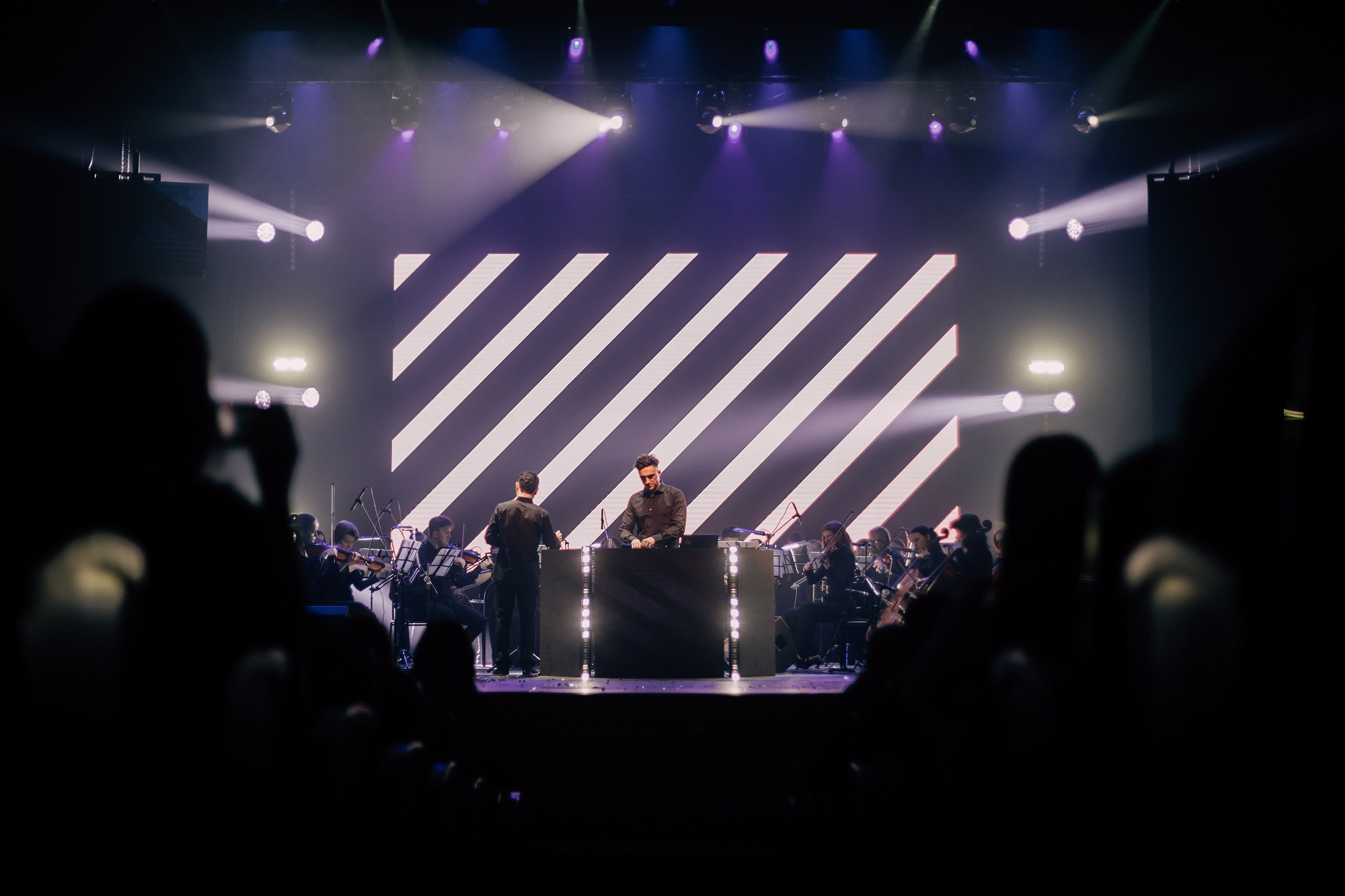 Концерт DJ Илья First. Свадебный фотограф Челябинск, Екатеринбург, Курган — Виктор Слуднов