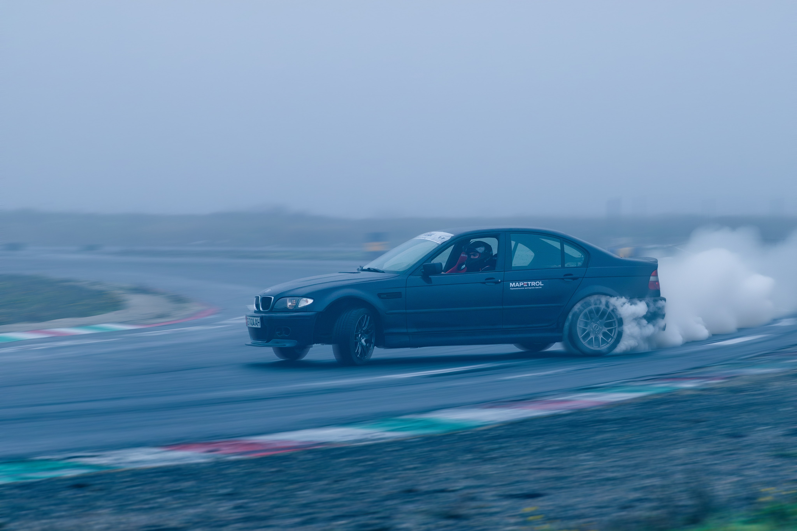 Фотосъёмка профессионального зимнего дрифта в Ростове-на-Дону. Портретный фотограф в Ростове-на-Дону Антон Казарин