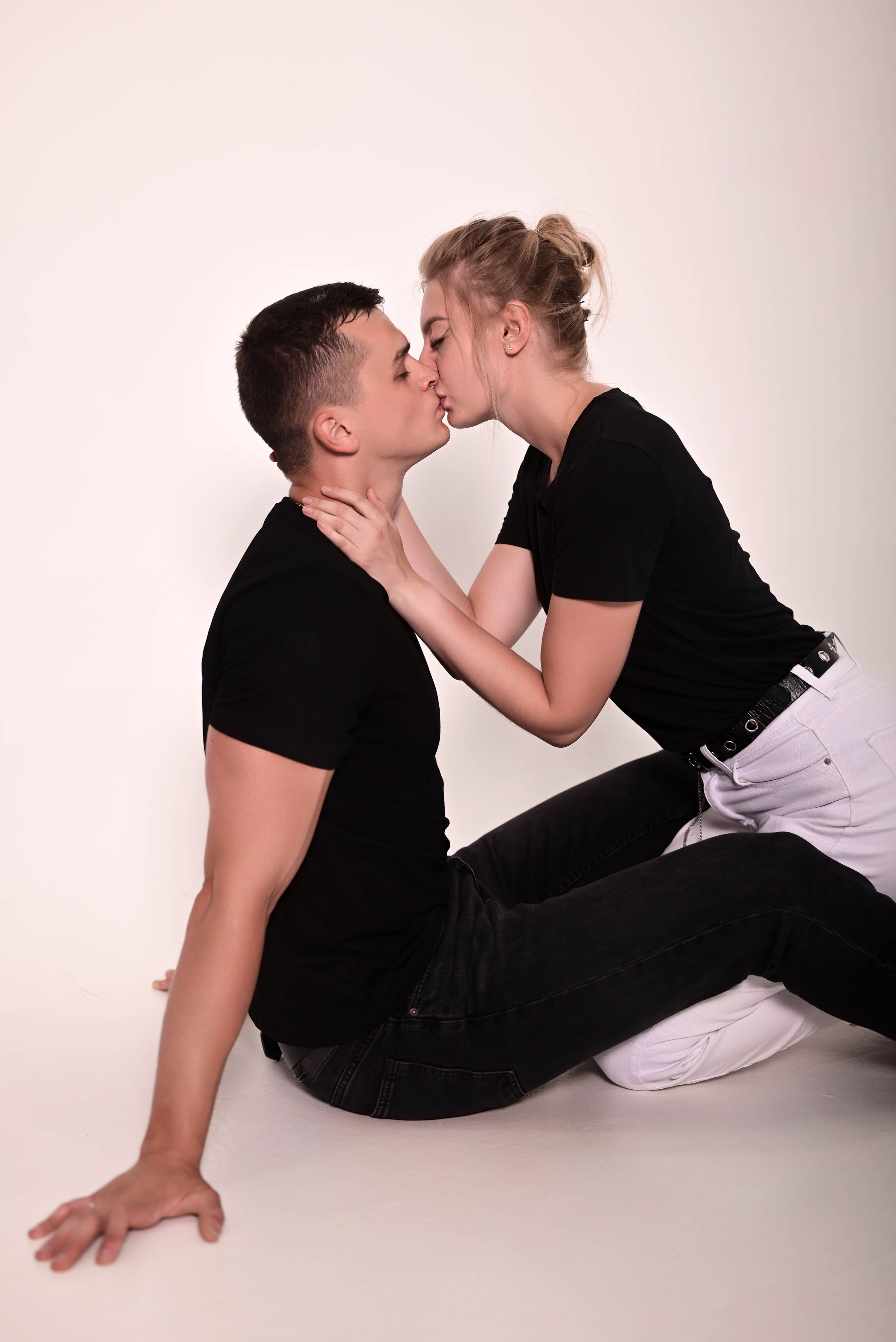 Фотосессия пары, love story фотосессия, фотограф Москва, парная фотосъемка. Главная