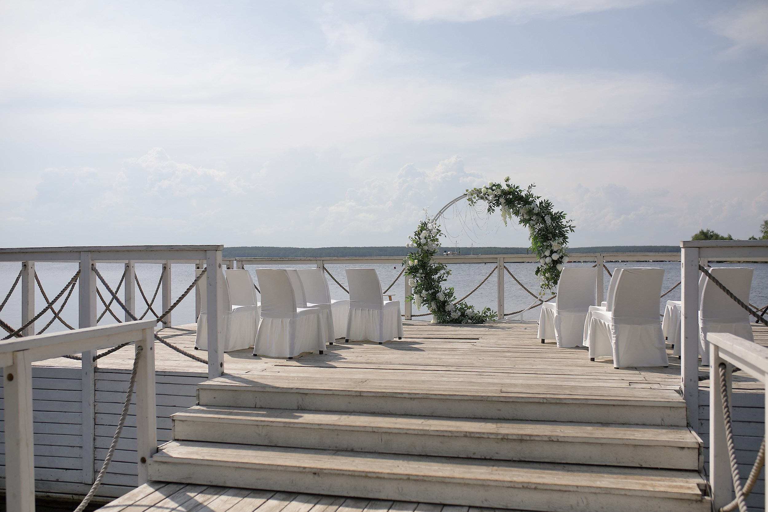 Роман и Софья. Свадебный и семейный фотограф и видеограф в Екатеринбурге Полянские Тимур и Анастасия