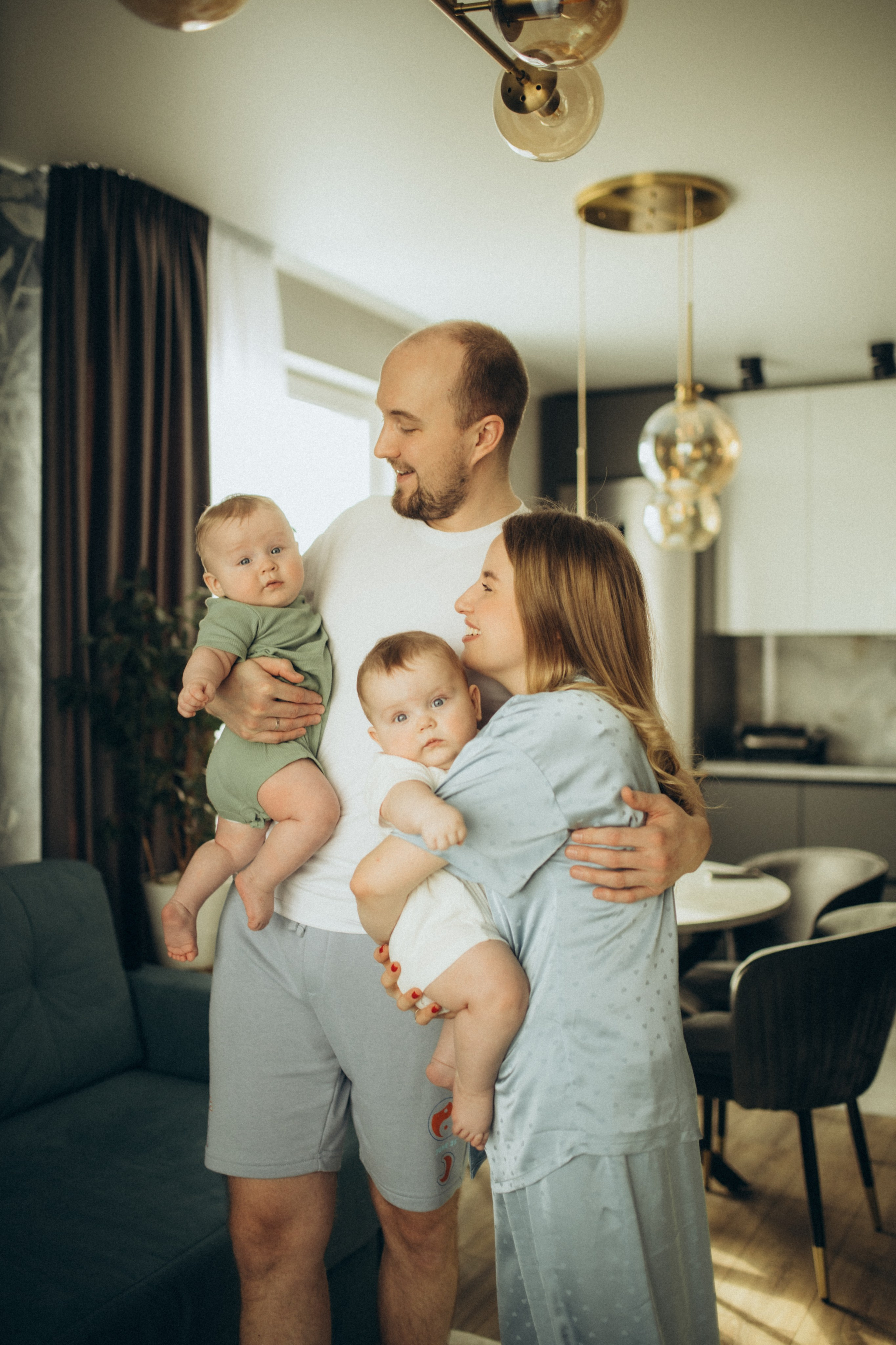 Алёна, Никита, Сашенька и Костик. Семейный фотограф Вероника Каюрова Ярославль