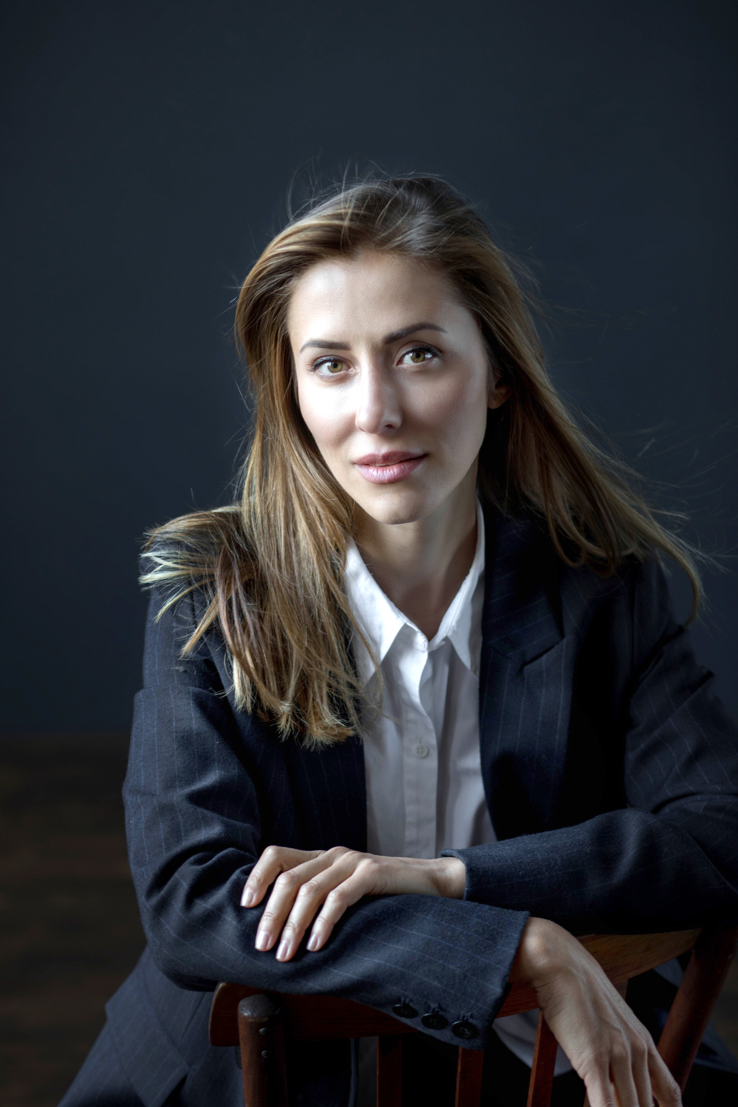 Деловой портрет, съемка для соцсетей. Школьный и семейный фотограф в Москве Фоломкина Ксения