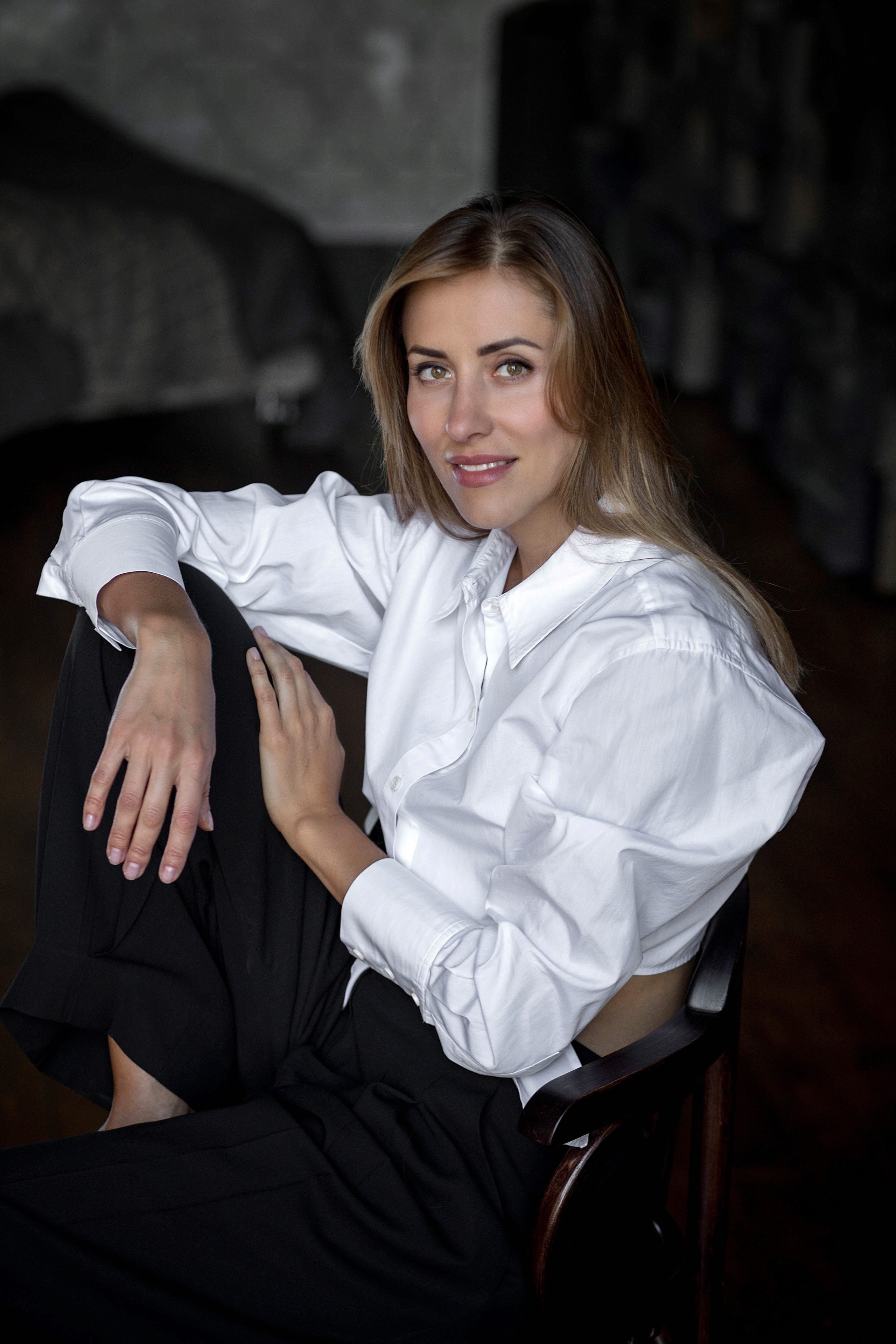 Деловой портрет, съемка для соцсетей. Школьный и семейный фотограф в Москве Фоломкина Ксения