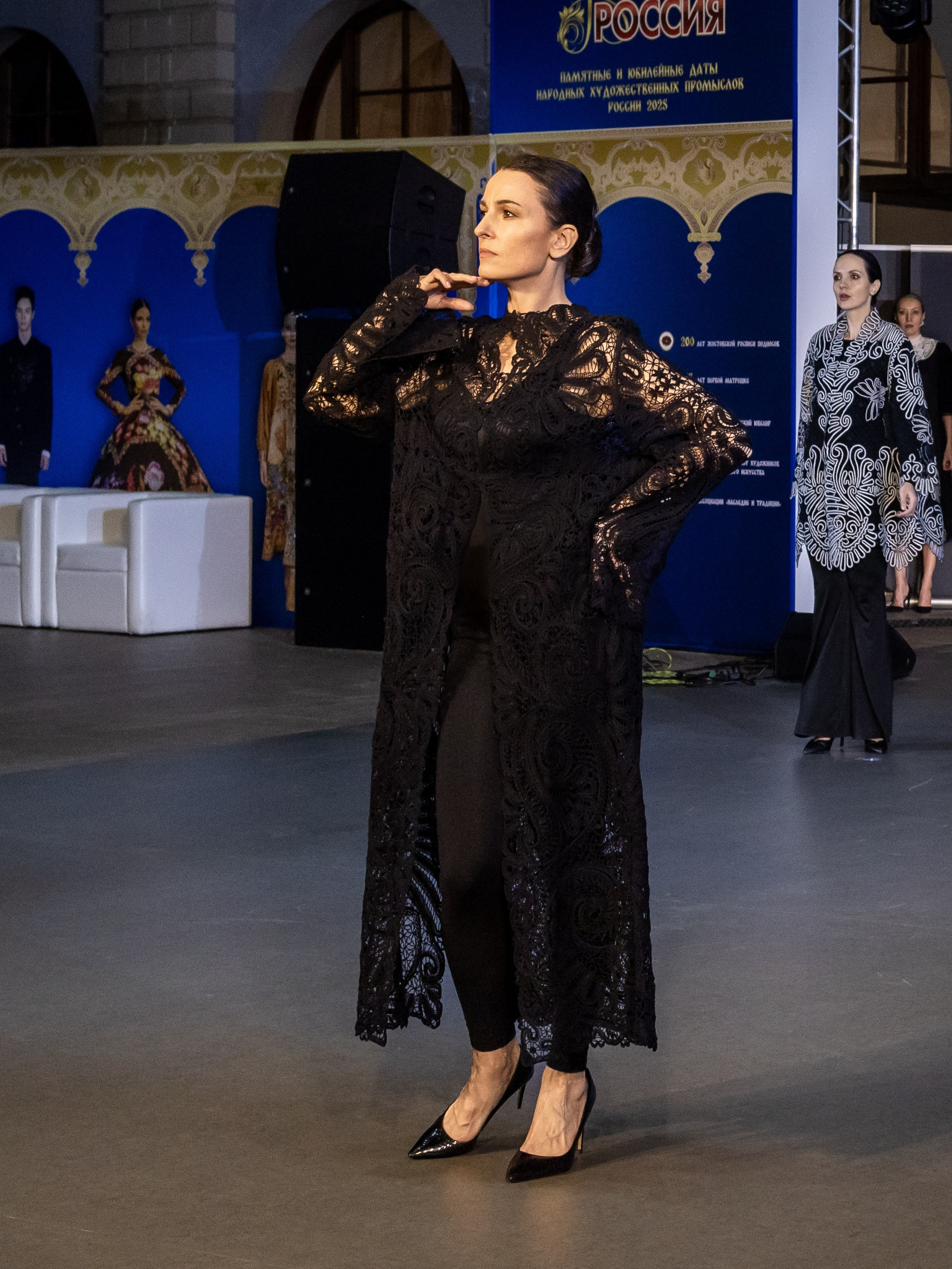 Съёмки модных показов. Фотограф в Москве — Рина Серёгина — съёмка в студии и репортаж