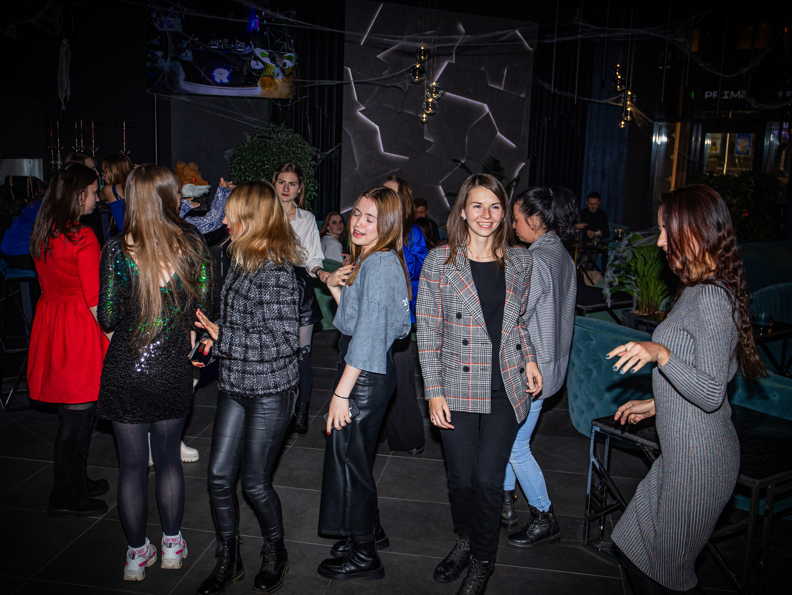 Открытие кальян-бара. Свадебный и семейный фотограф в Москве Мила Широких