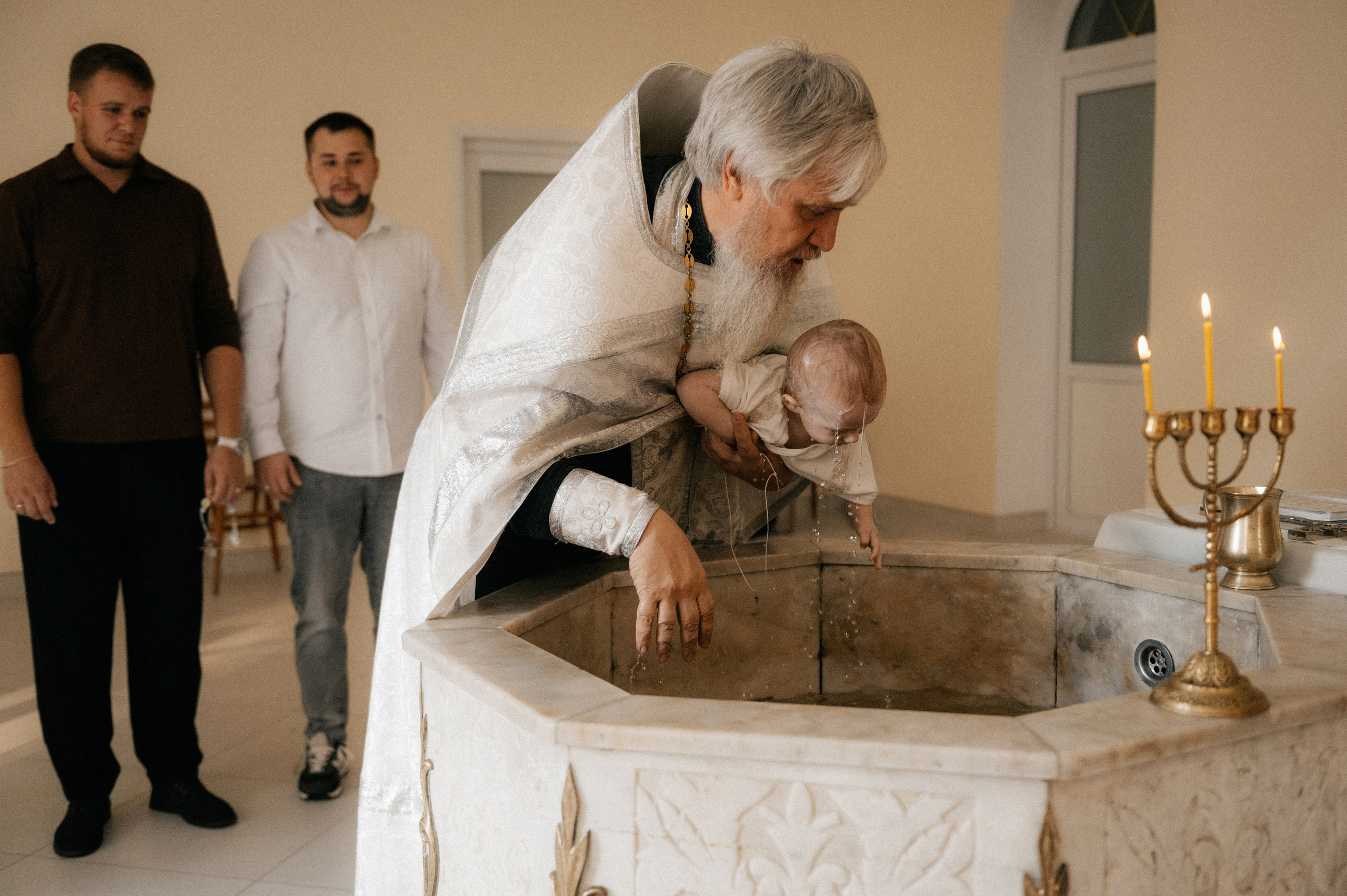 КРЕЩЕНИЕ ВЛАДИСЛАВА. СЕМЕЙНЫЙ ФОТОГРАФ В НОВОСИБИРСКЕ ЖЕНЯ ИНДРИКОВА