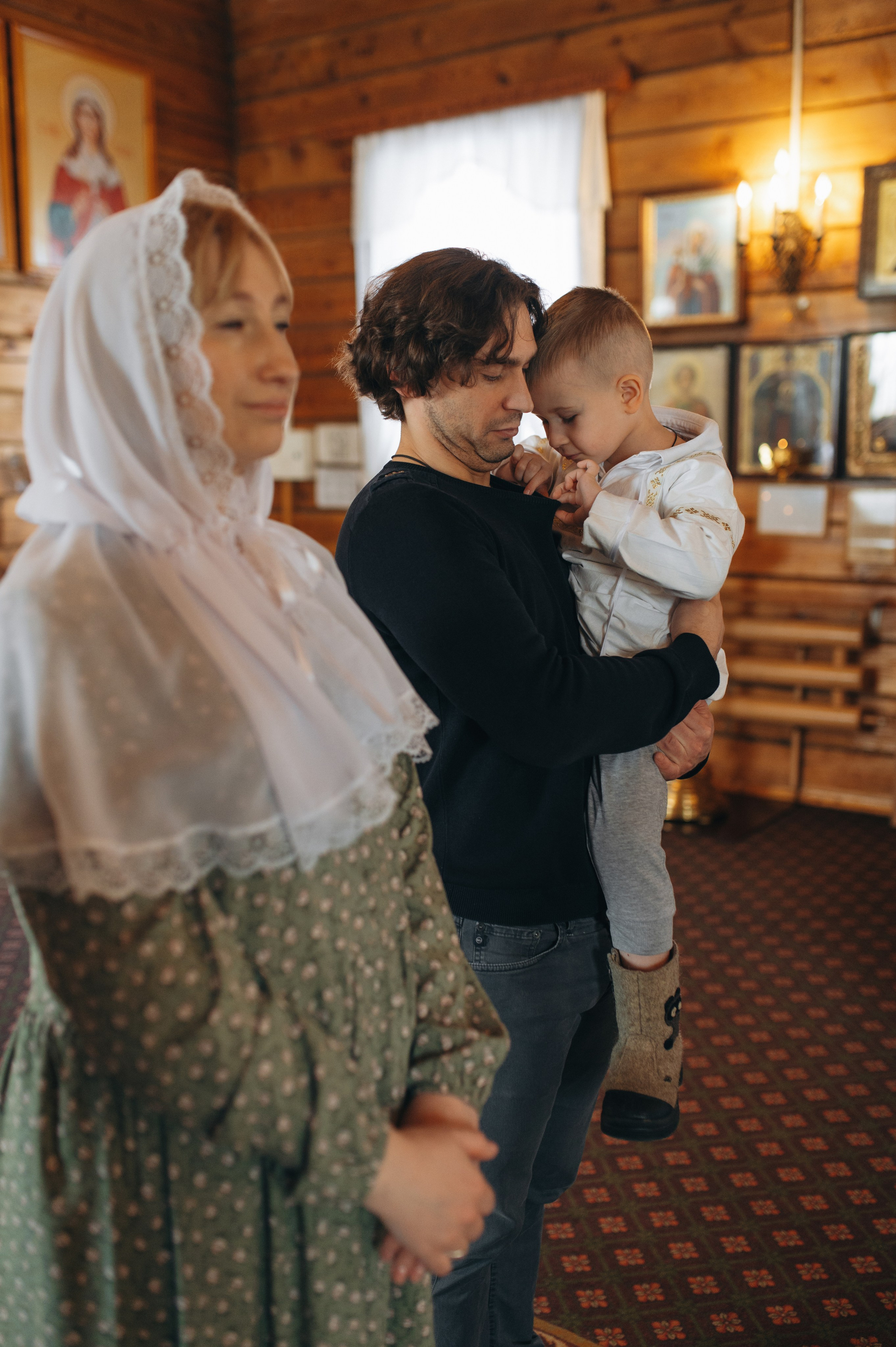 КРЕЩЕНИЕ ПАВЛА. СЕМЕЙНЫЙ ФОТОГРАФ В НОВОСИБИРСКЕ ЖЕНЯ ИНДРИКОВА