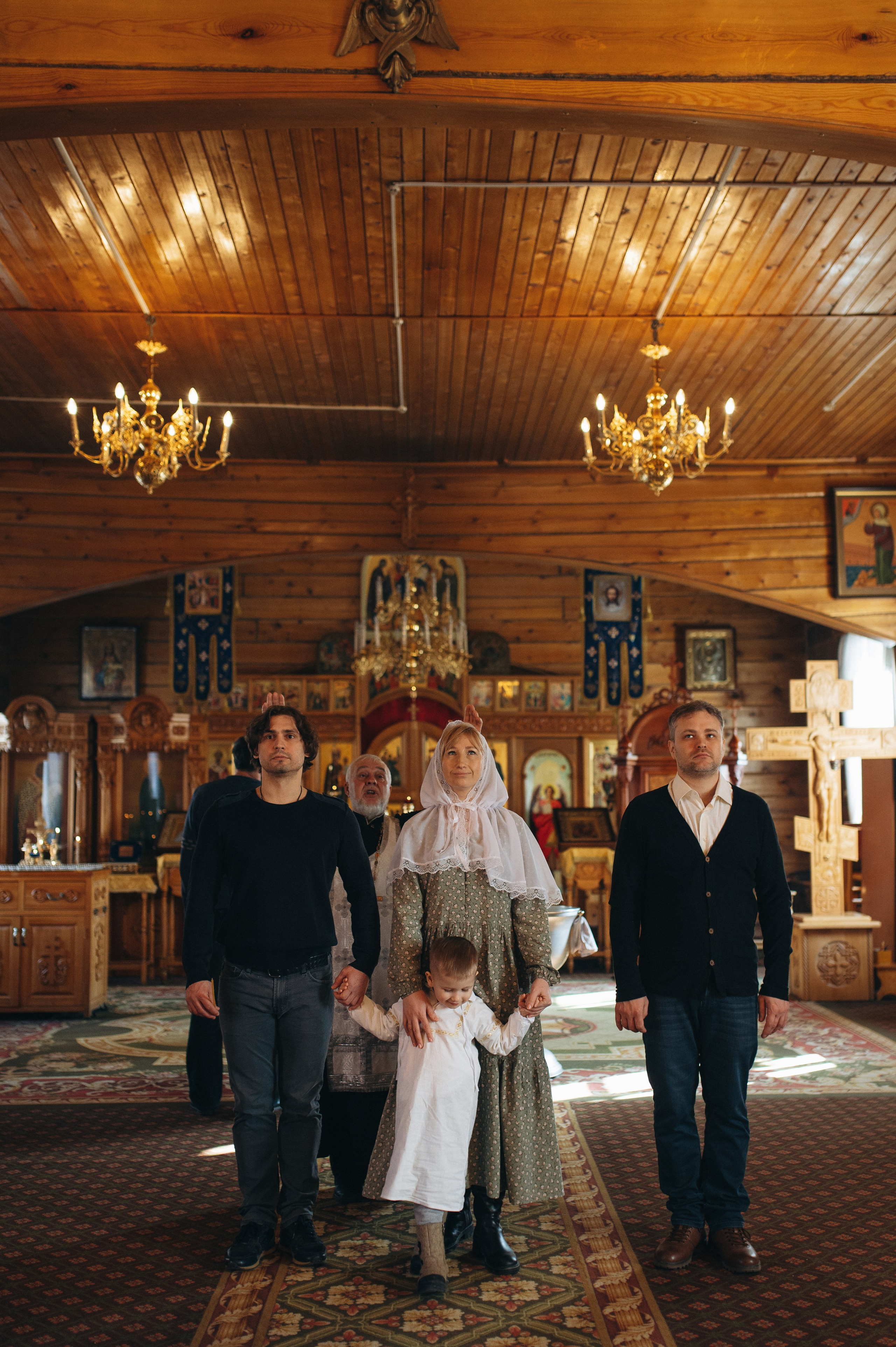 КРЕЩЕНИЕ ПАВЛА. СЕМЕЙНЫЙ ФОТОГРАФ В НОВОСИБИРСКЕ ЖЕНЯ ИНДРИКОВА