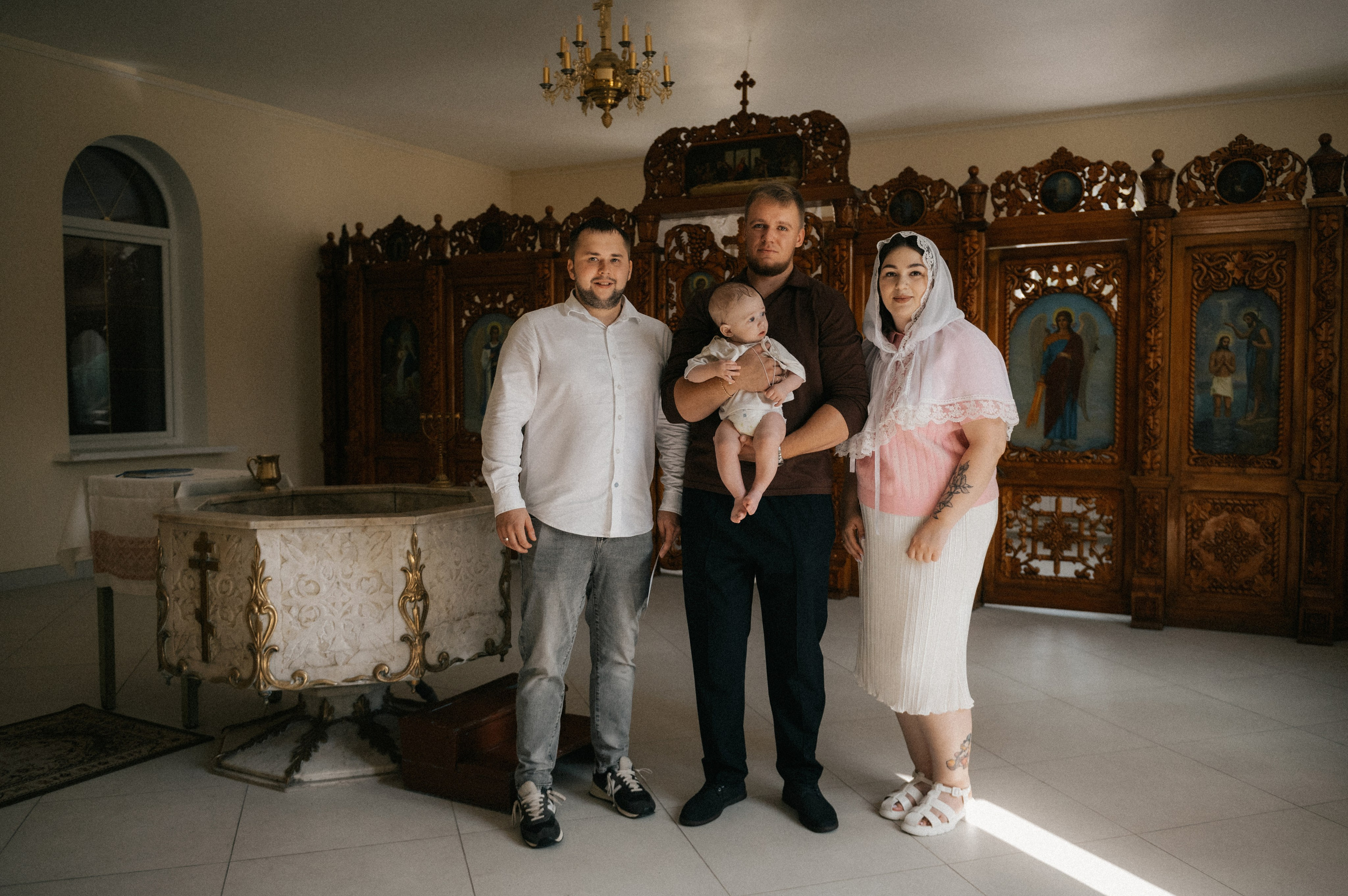 КРЕЩЕНИЕ ВЛАДИСЛАВА. СЕМЕЙНЫЙ ФОТОГРАФ В НОВОСИБИРСКЕ ЖЕНЯ ИНДРИКОВА