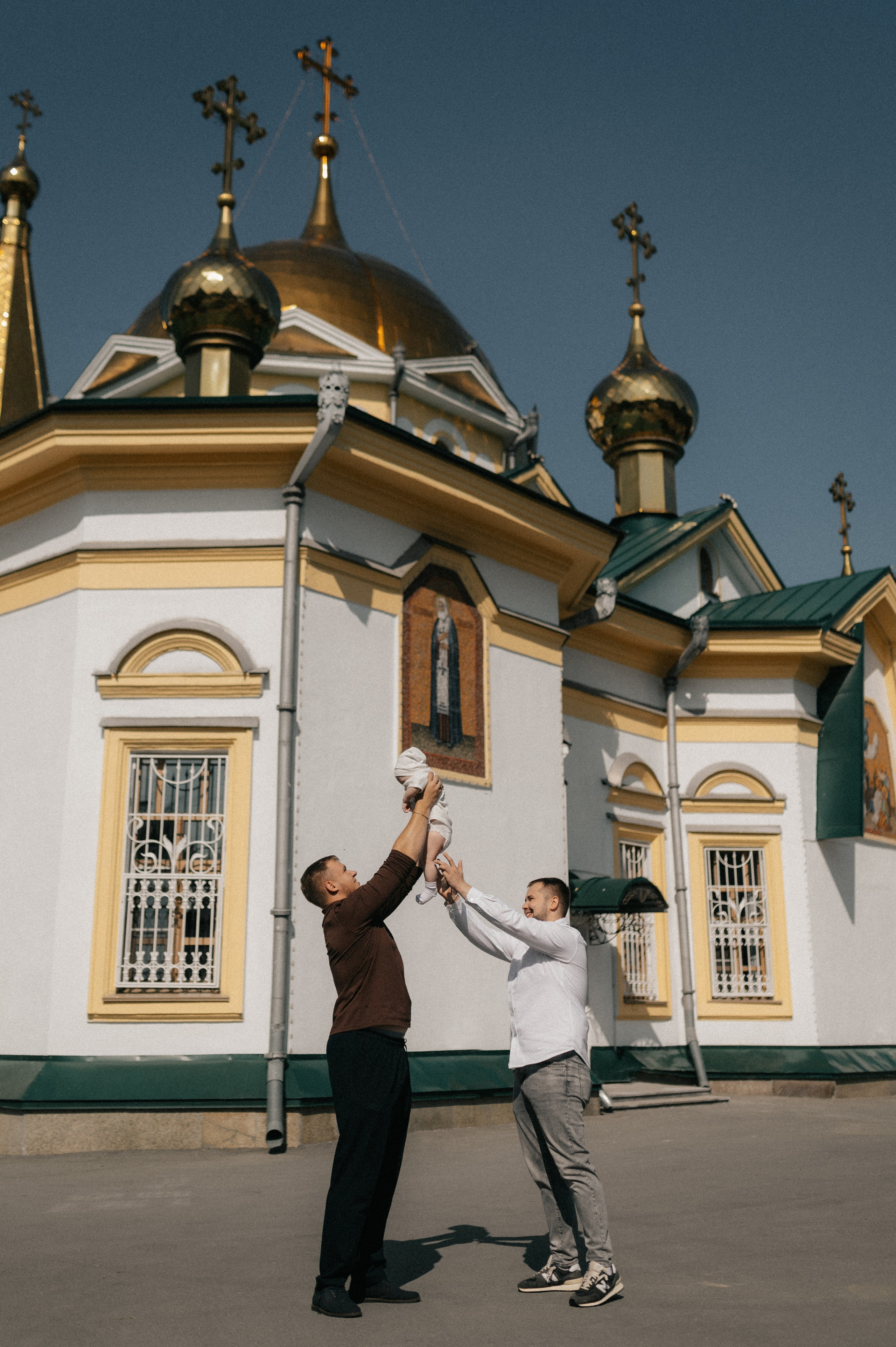 КРЕЩЕНИЕ ВЛАДИСЛАВА. СЕМЕЙНЫЙ ФОТОГРАФ В НОВОСИБИРСКЕ ЖЕНЯ ИНДРИКОВА