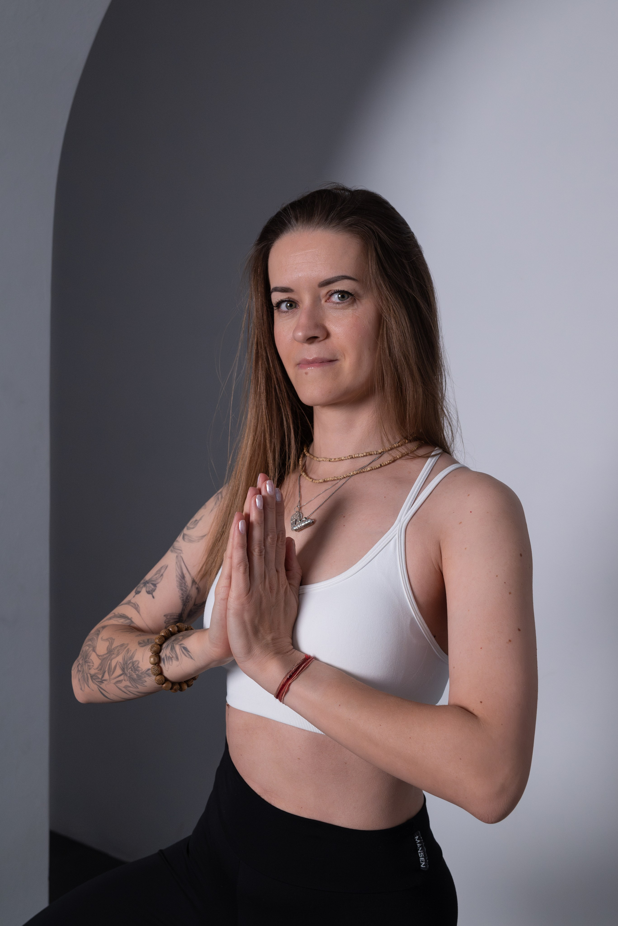 Йога — преподаватель Диана. Светлана Агалакова Фотограф