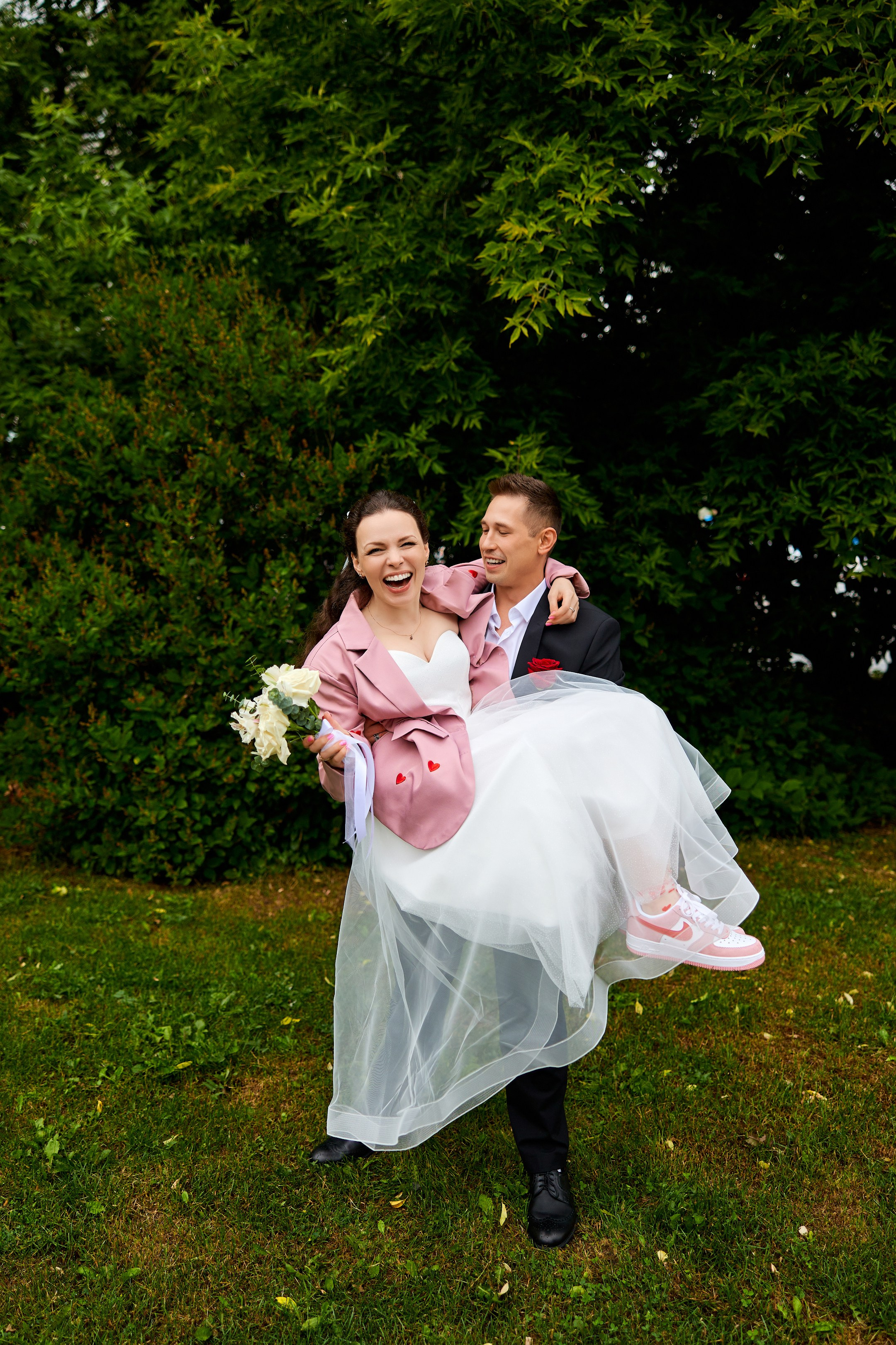 Свадебная фотосъёмка в гостинице Даниловская. Свадебный фотограф Сергей Колбинский