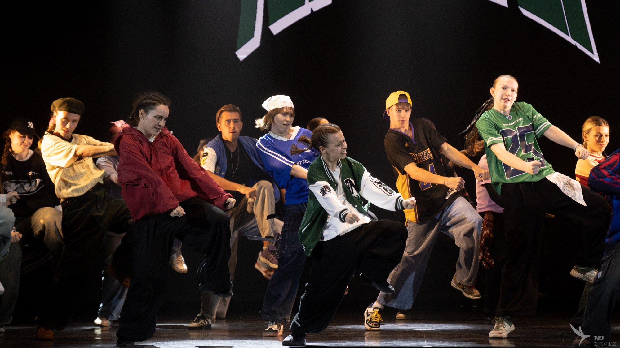 Отчетный концерт студии танца KingStep. Репортажный фотограф в Казани Павел Серпокрылов