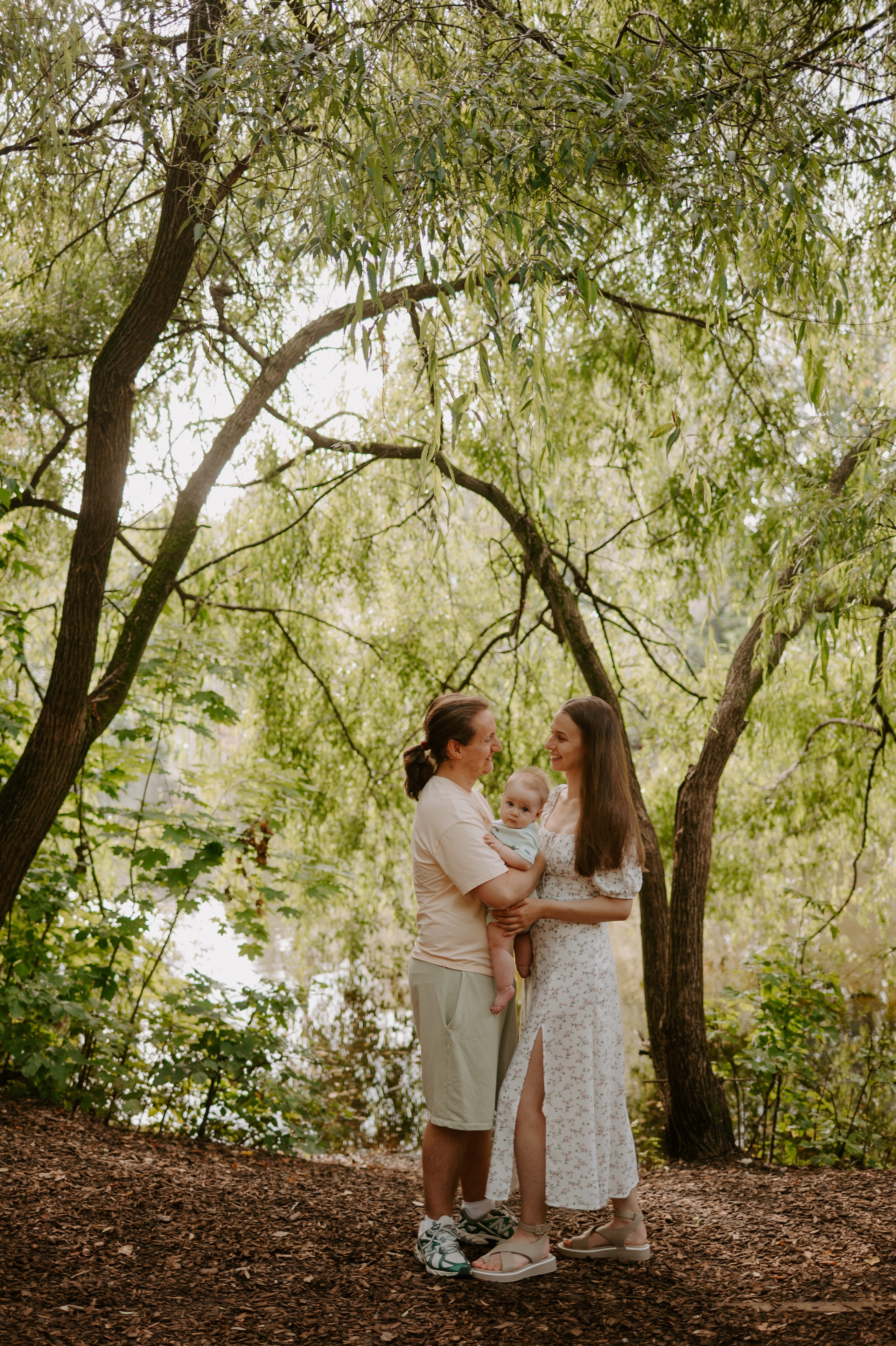Пикничок втроем. Свадебный, репортажный и семейный фотограф в Москве Арина Зак