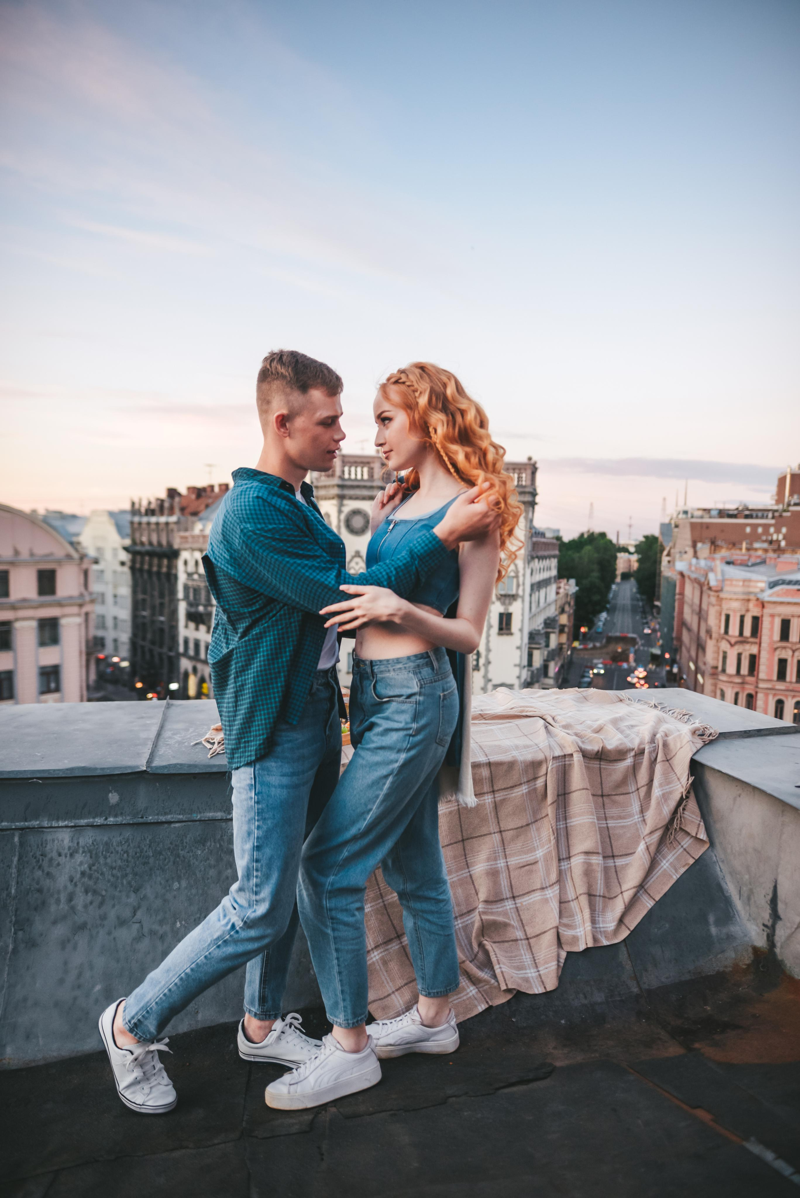 История любви в Смоленске, Love story