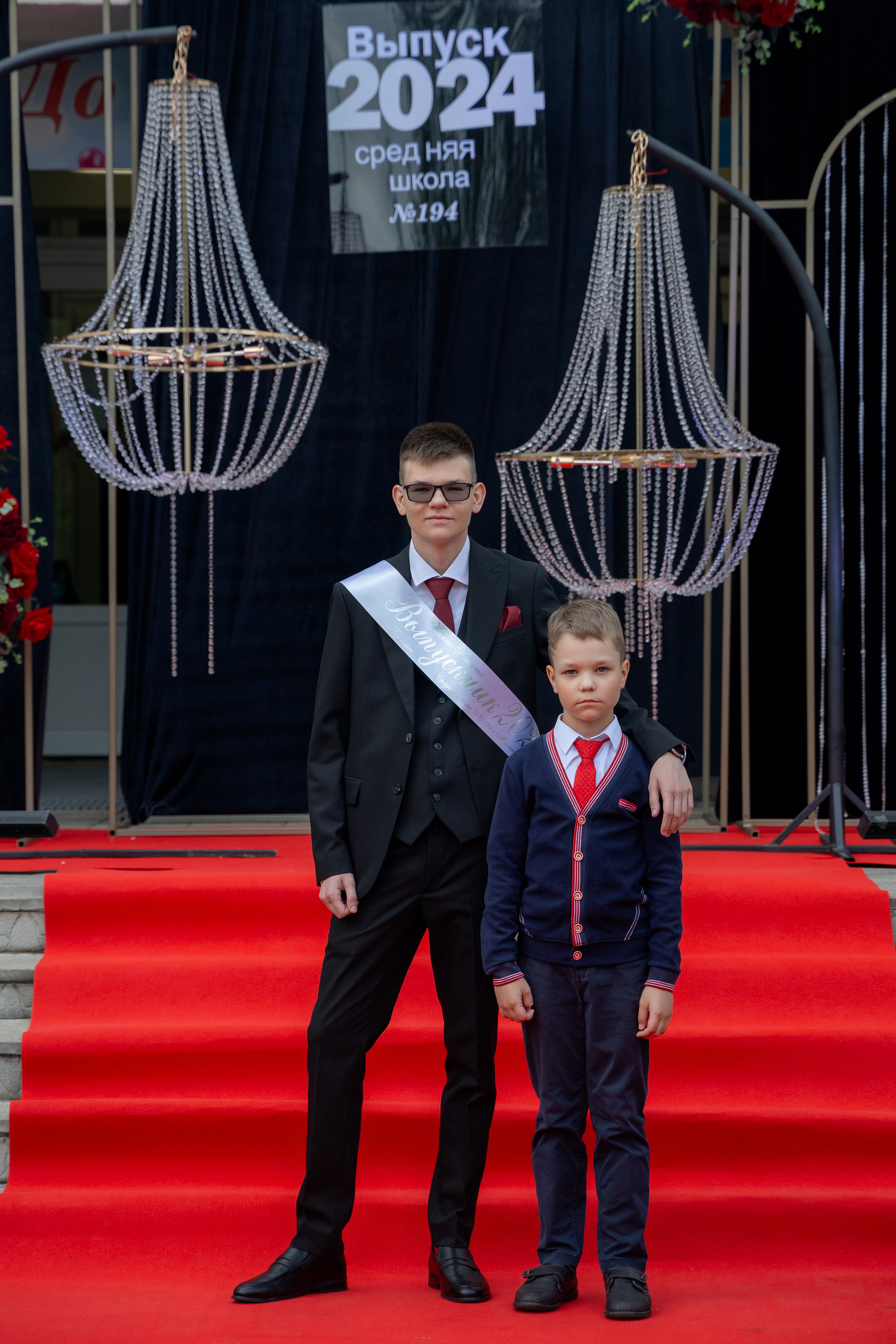 Школьный выпускной 2024 год в Соколе (Минск). Свадебный фотограф в Минске/Беларуси Сергей Спиридонов