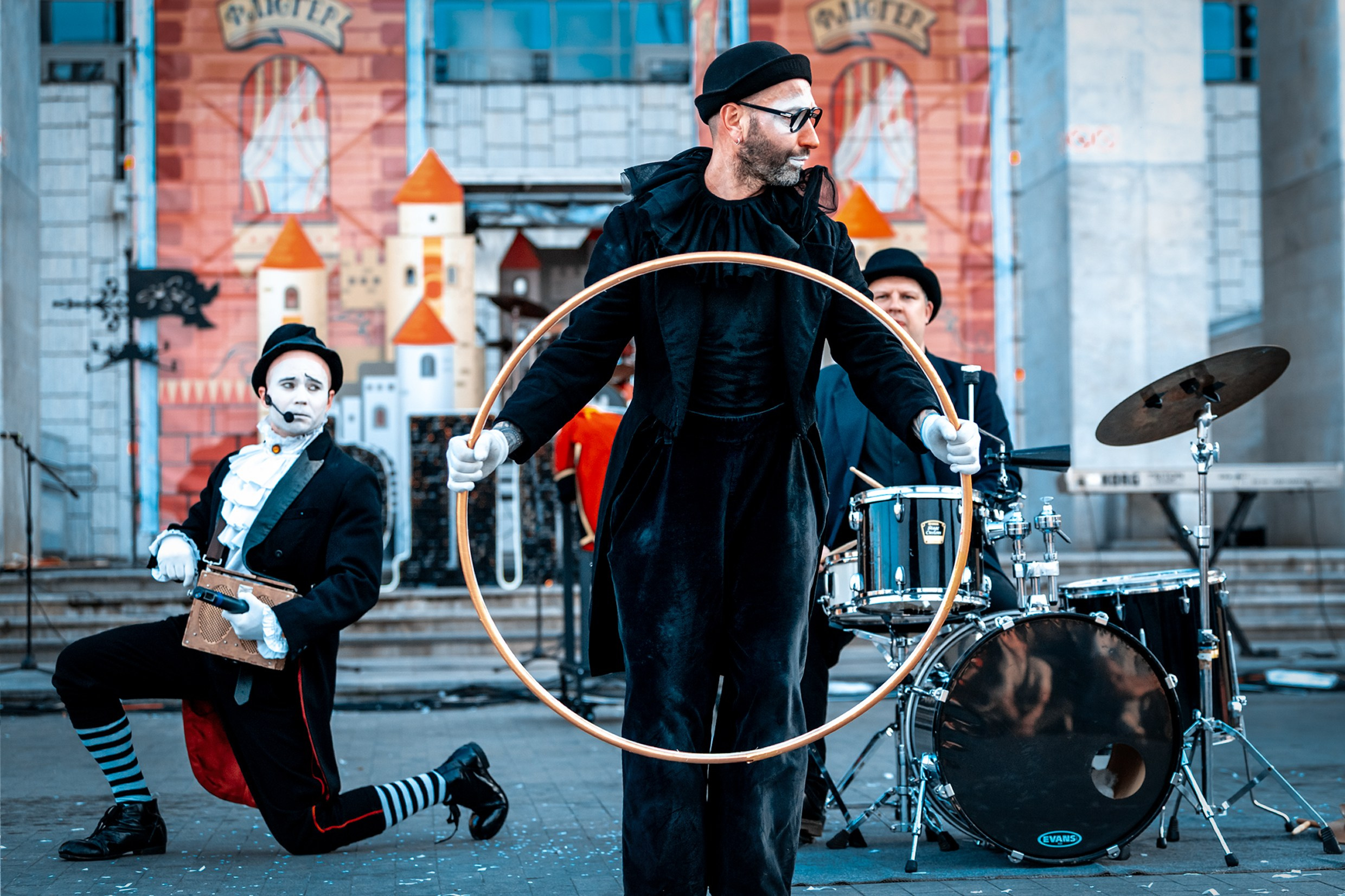 «ВЫСОКИЕ БРАТЬЯ»/июнь 2026 г. Photographer SVETA GOSHTAUTAS