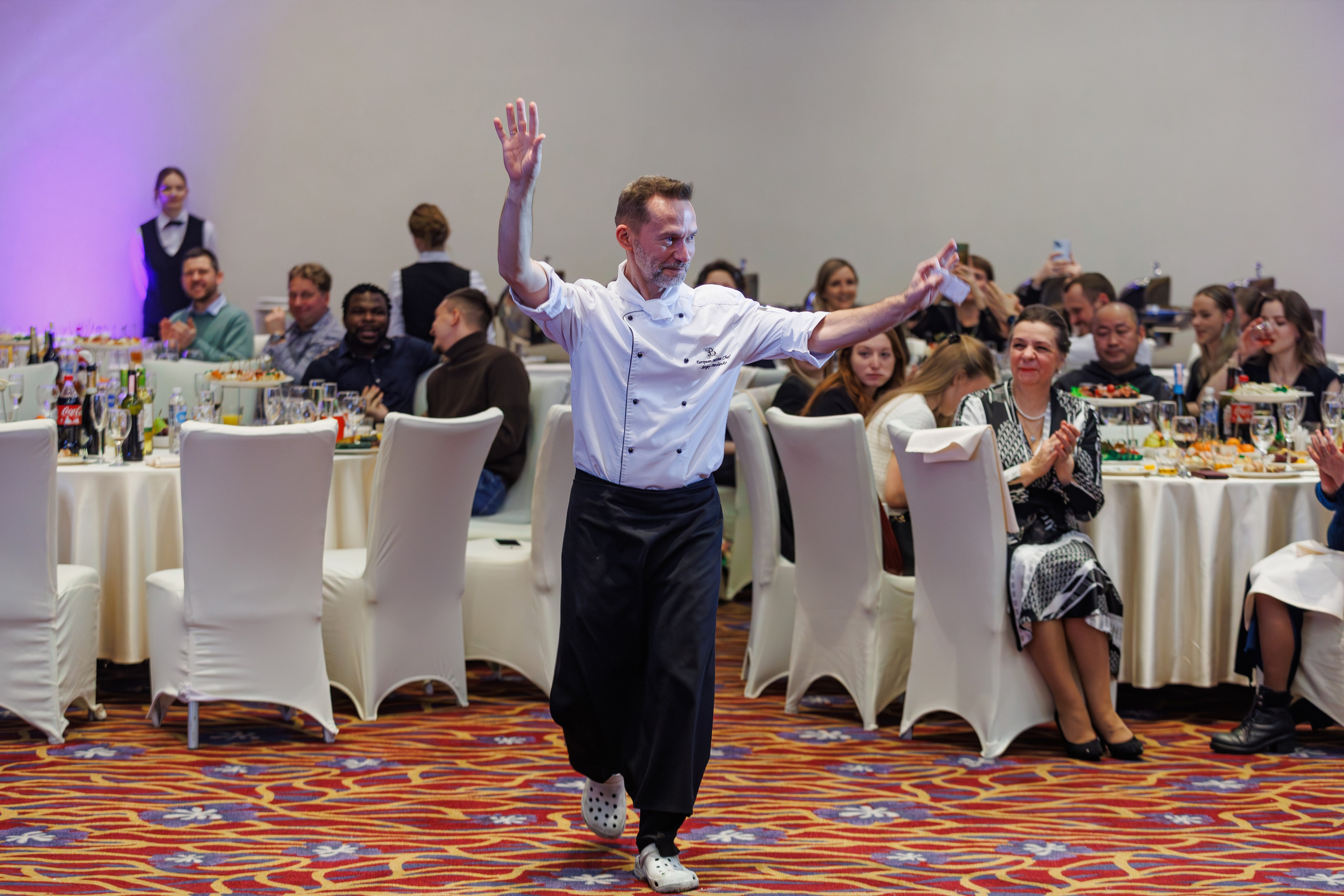 Новогодний корпоратив Отеля «Пекин». Репортажный фотограф Минск ❘ Костецкий Илья ❘ Беларусь