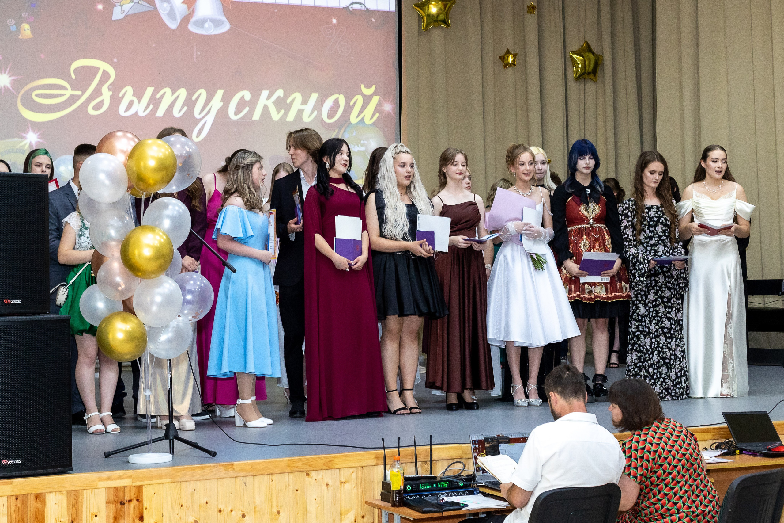 Вручение аттестата 2025. Выпускные альбомы Майкоп, Краснодар Елена Золотарева