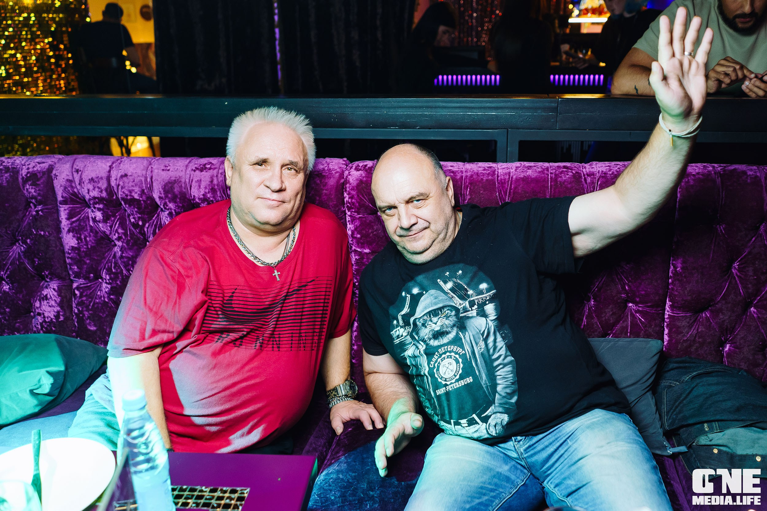 Фоторепортаж из караоке-клуба Эйфория. One Media Life: фоторепортажи, фотоотчеты с мероприятий и заведений