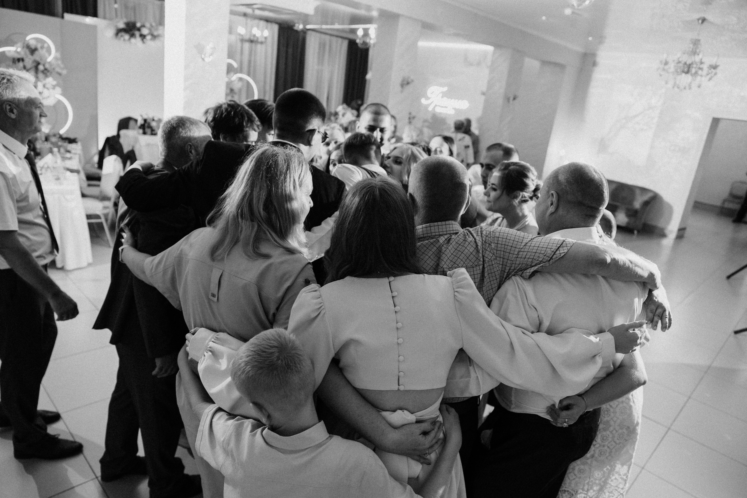 Он, она и весь день любви. Злата и Никита. Свадебный и семейный фотограф в Екатеринбурге Катя Буряк