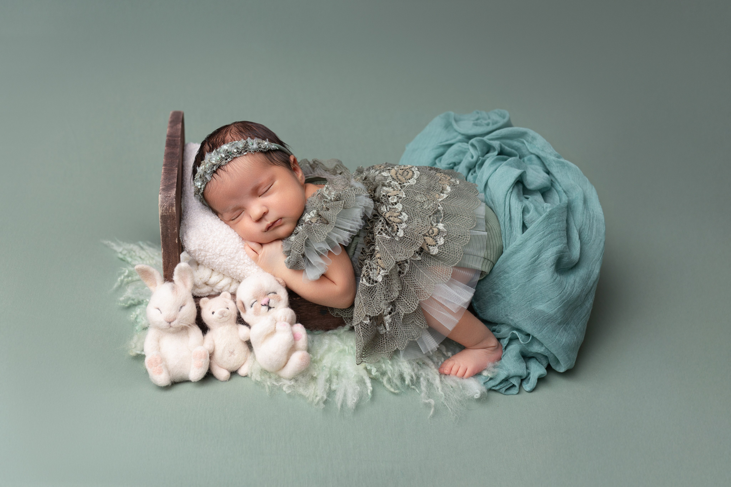 Newborn девочки. Фотограф новорожденных Модяева Ирина