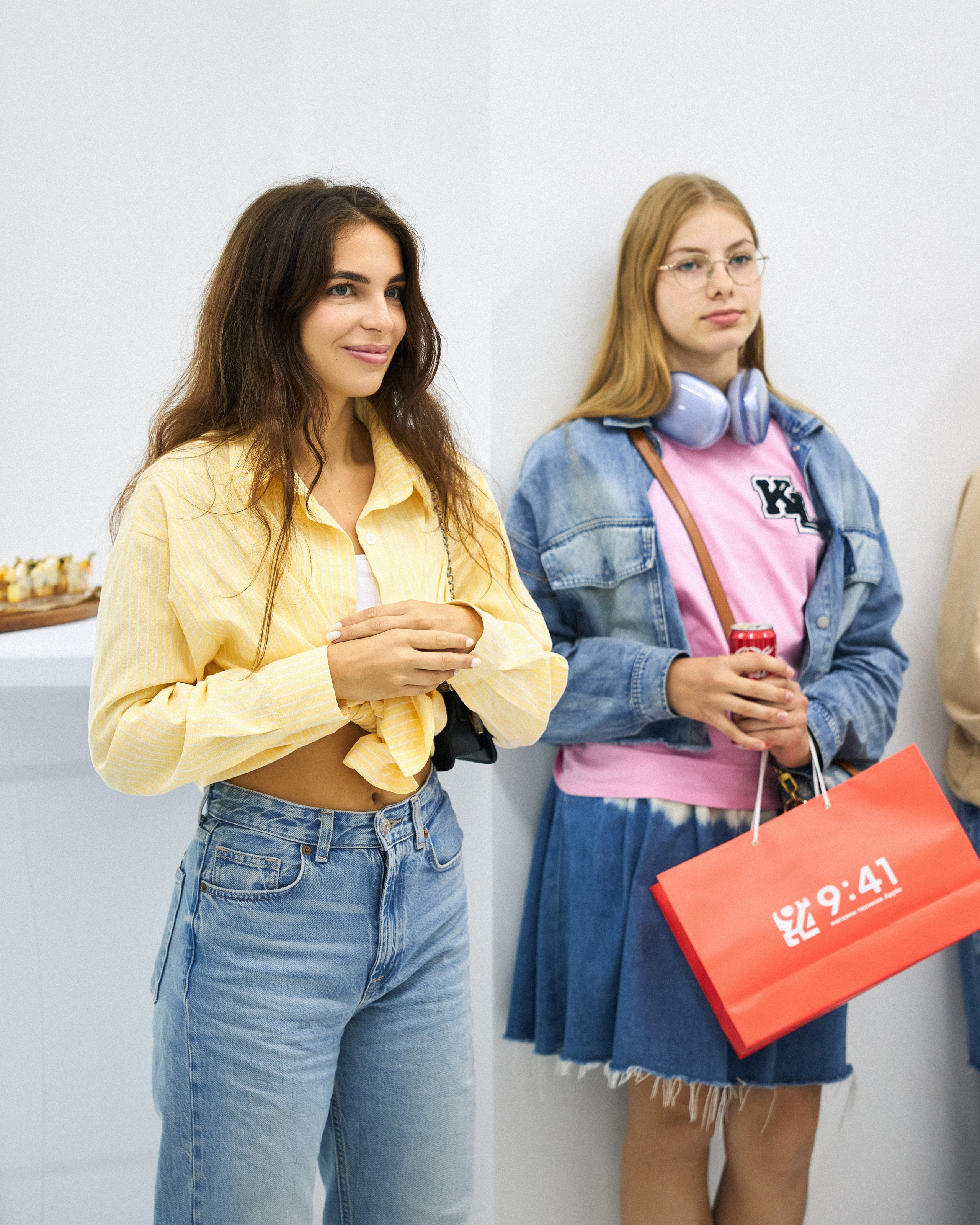 Открытие магазина техники 9:41. Фотограф Света Рыбакова