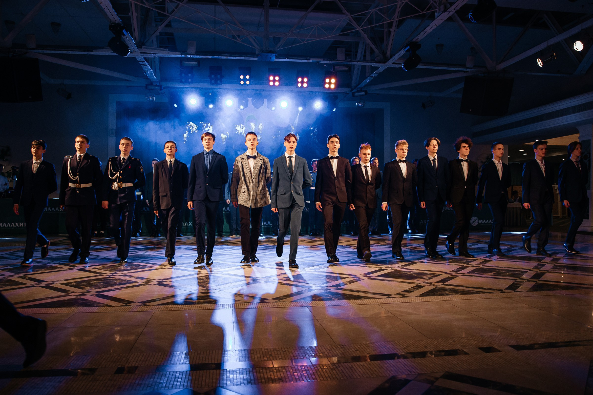 Весенний бал ОЦ № 5. Главная