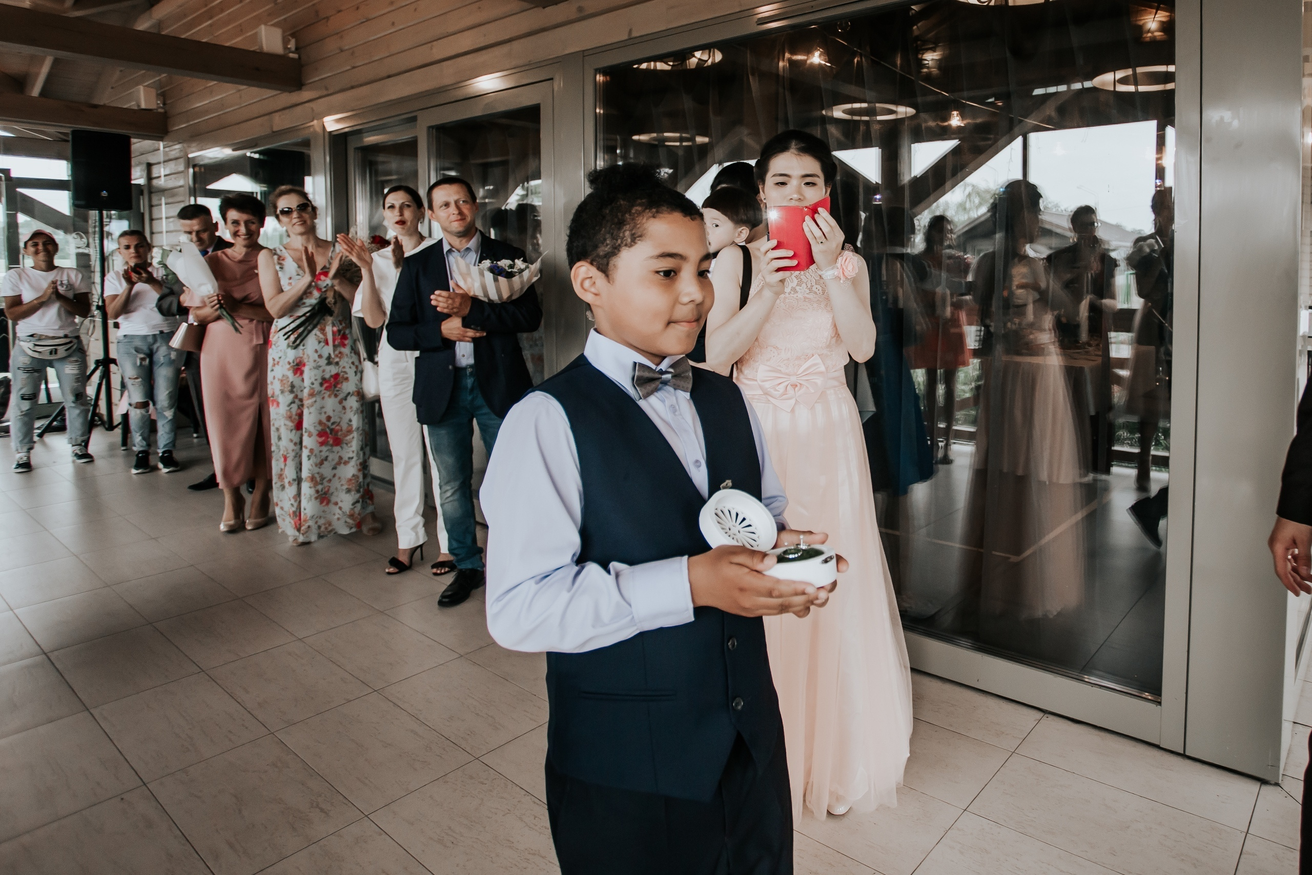 лавстори, фотограф Витебск, фотограф Минск , свадьба, свадебный фотограф Витебск, свадебный фотограф Минск, свадебное платье Витебск, свадебное платье Минск, букет невесты